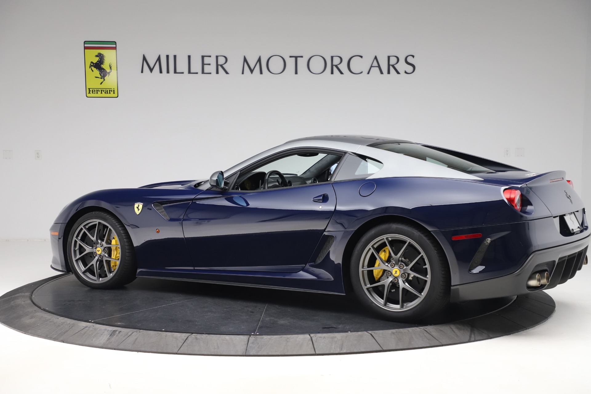 2011 Ferrari 599 GTO, 10/20