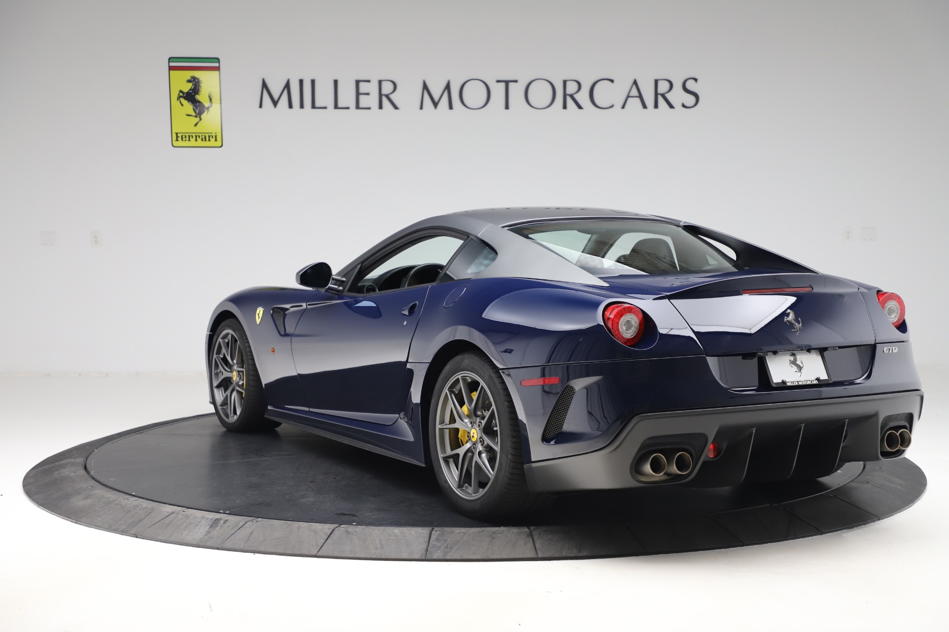 2011 Ferrari 599 GTO, 11/20