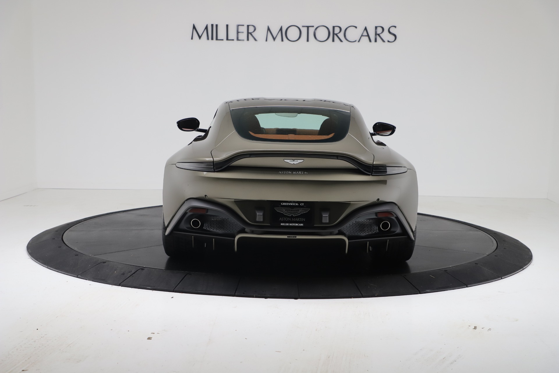 2020 Aston Martin Vantage Coupe, 10/19