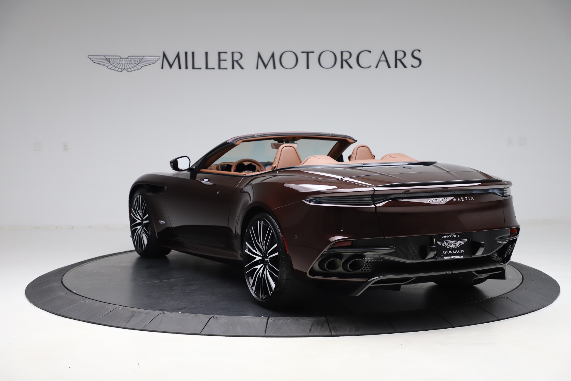 2020 Aston Martin DBS Superleggera Volante, 11/20