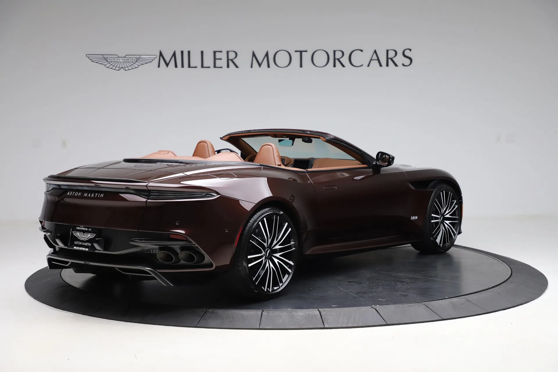 2020 Aston Martin DBS Superleggera Volante for sale, exterior, CHESTNUT TAN
