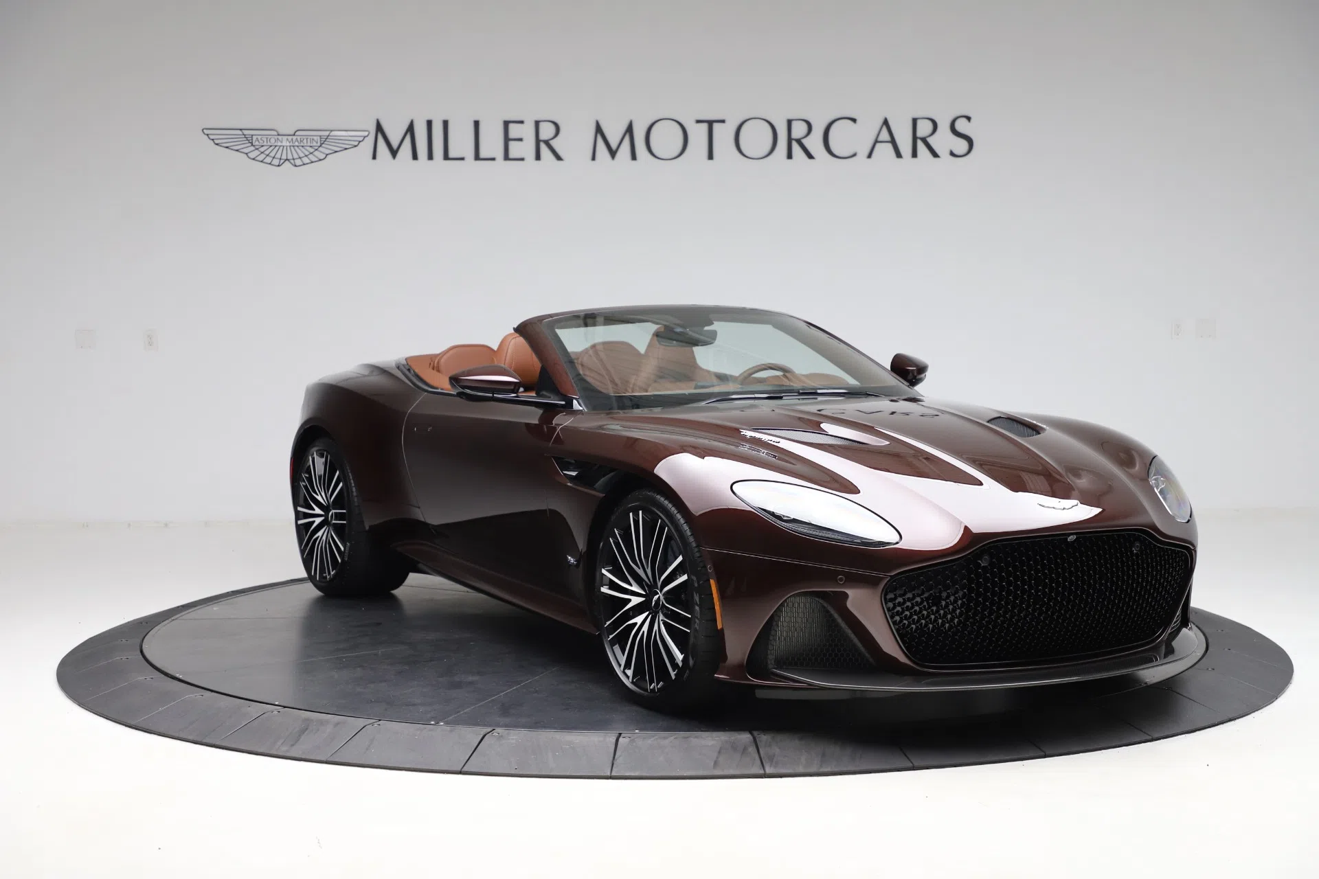 2020 Aston Martin DBS Superleggera Volante for sale, exterior, CHESTNUT TAN