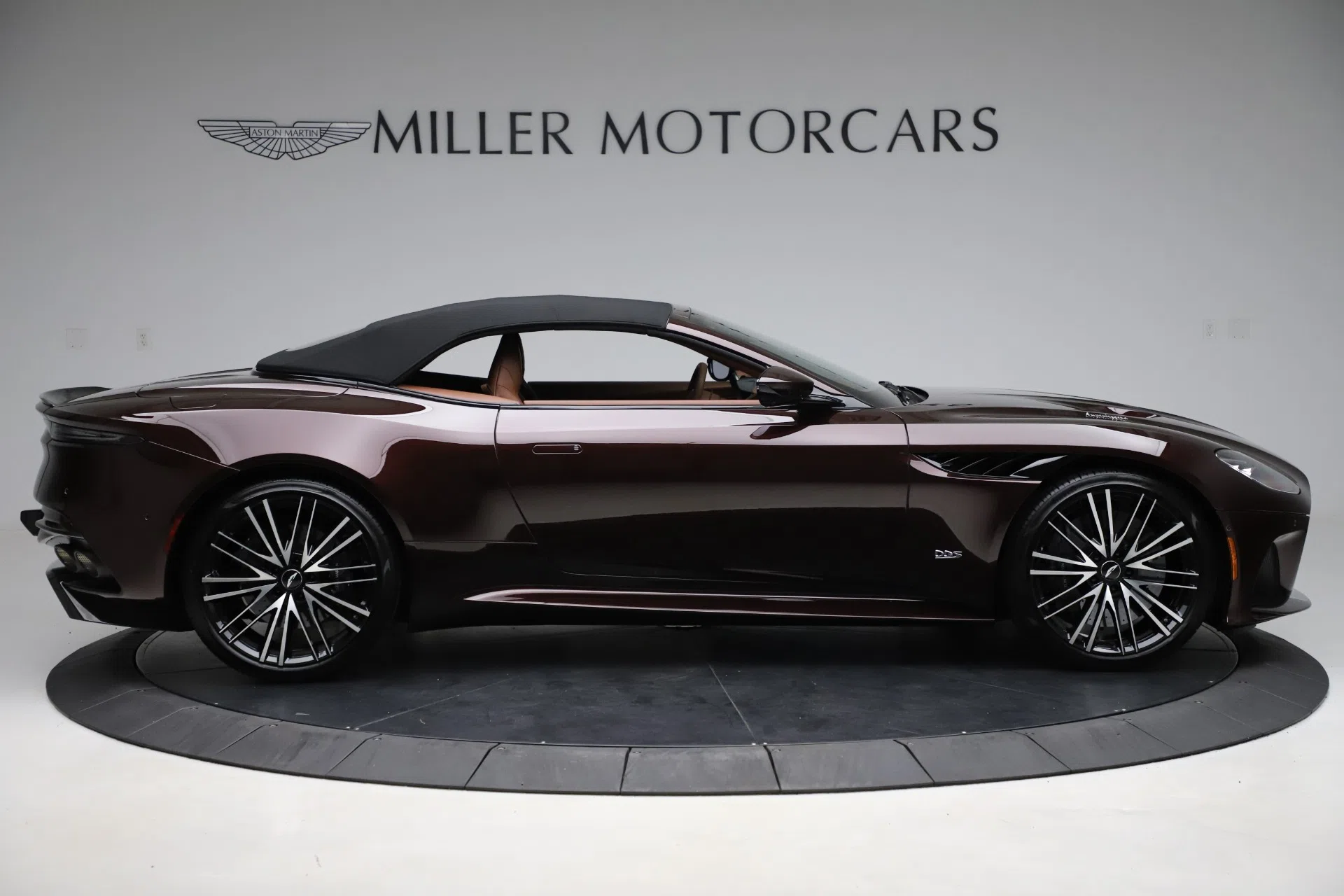2020 Aston Martin DBS Superleggera Volante, side profile, CHESTNUT TAN