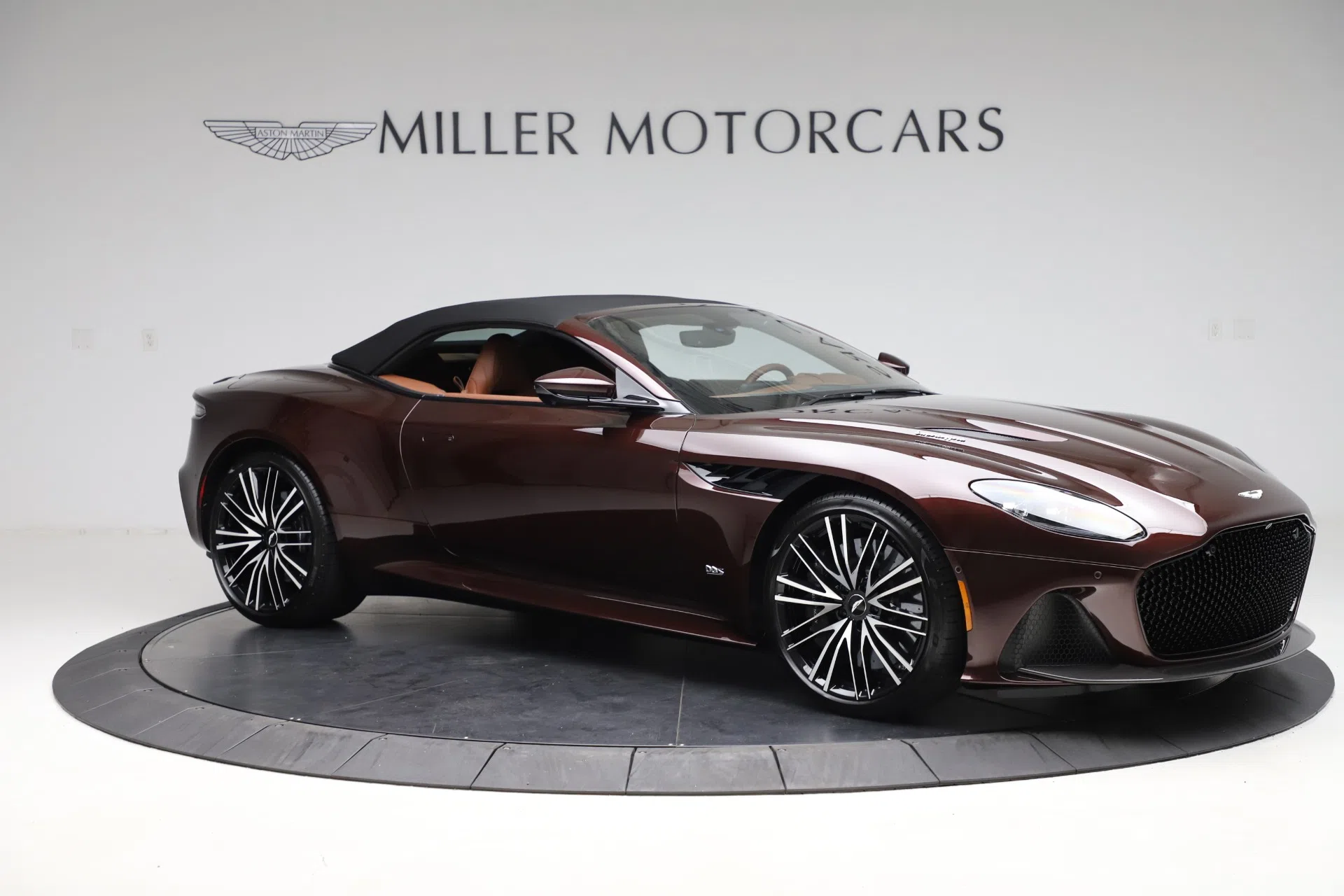 2020 Aston Martin DBS Superleggera Volante for sale, exterior, CHESTNUT TAN
