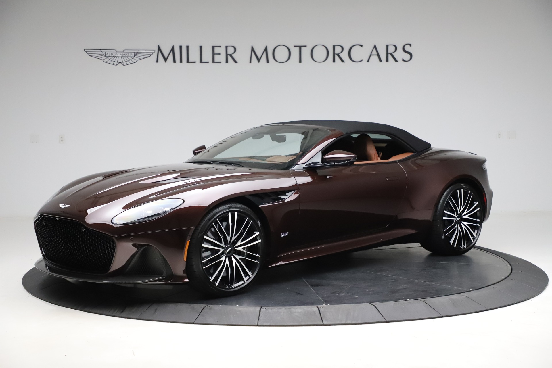 2020 Aston Martin DBS Superleggera Volante, 20/20