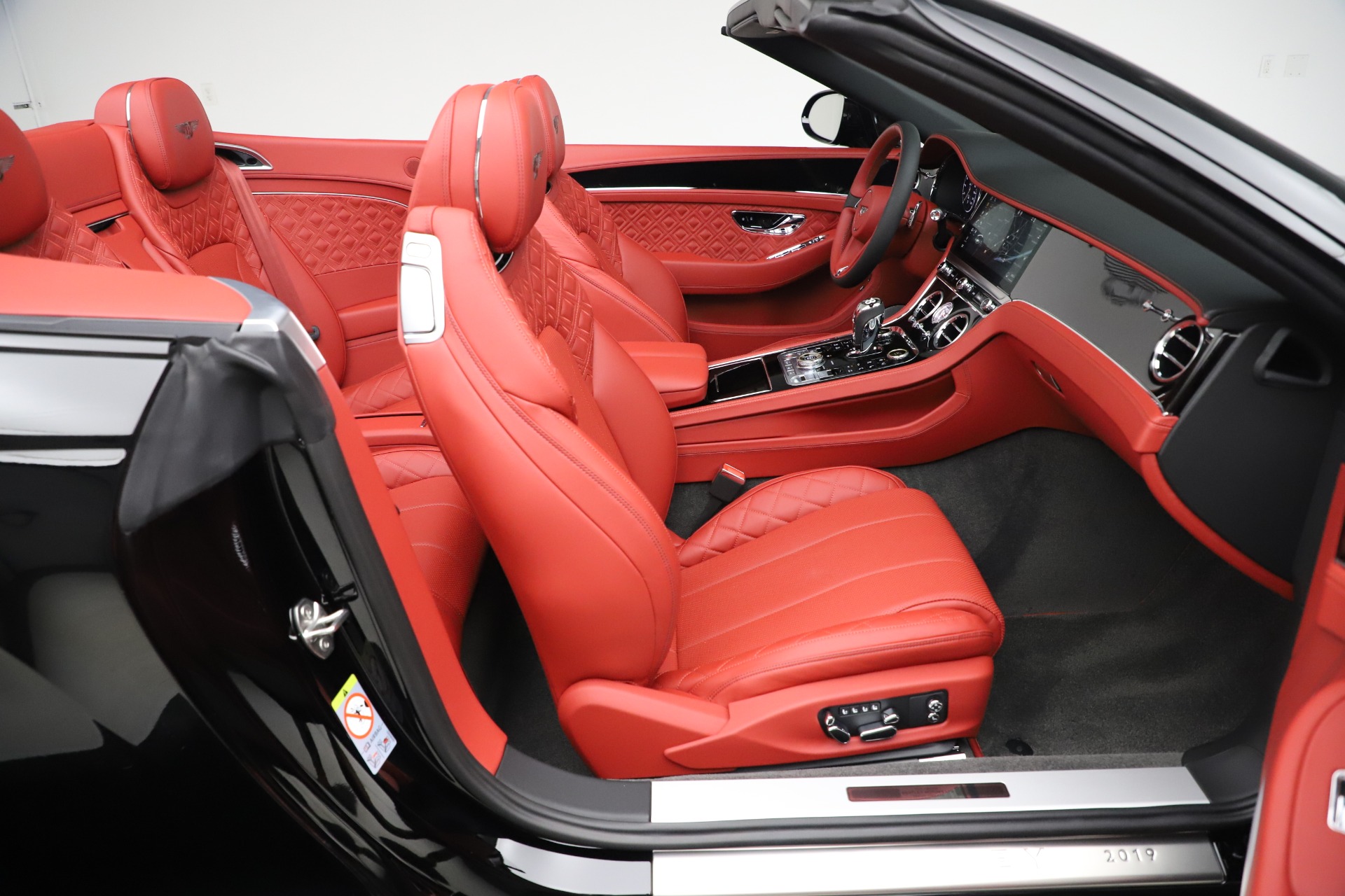 2020 Bentley Continental GTC V8, 19/20