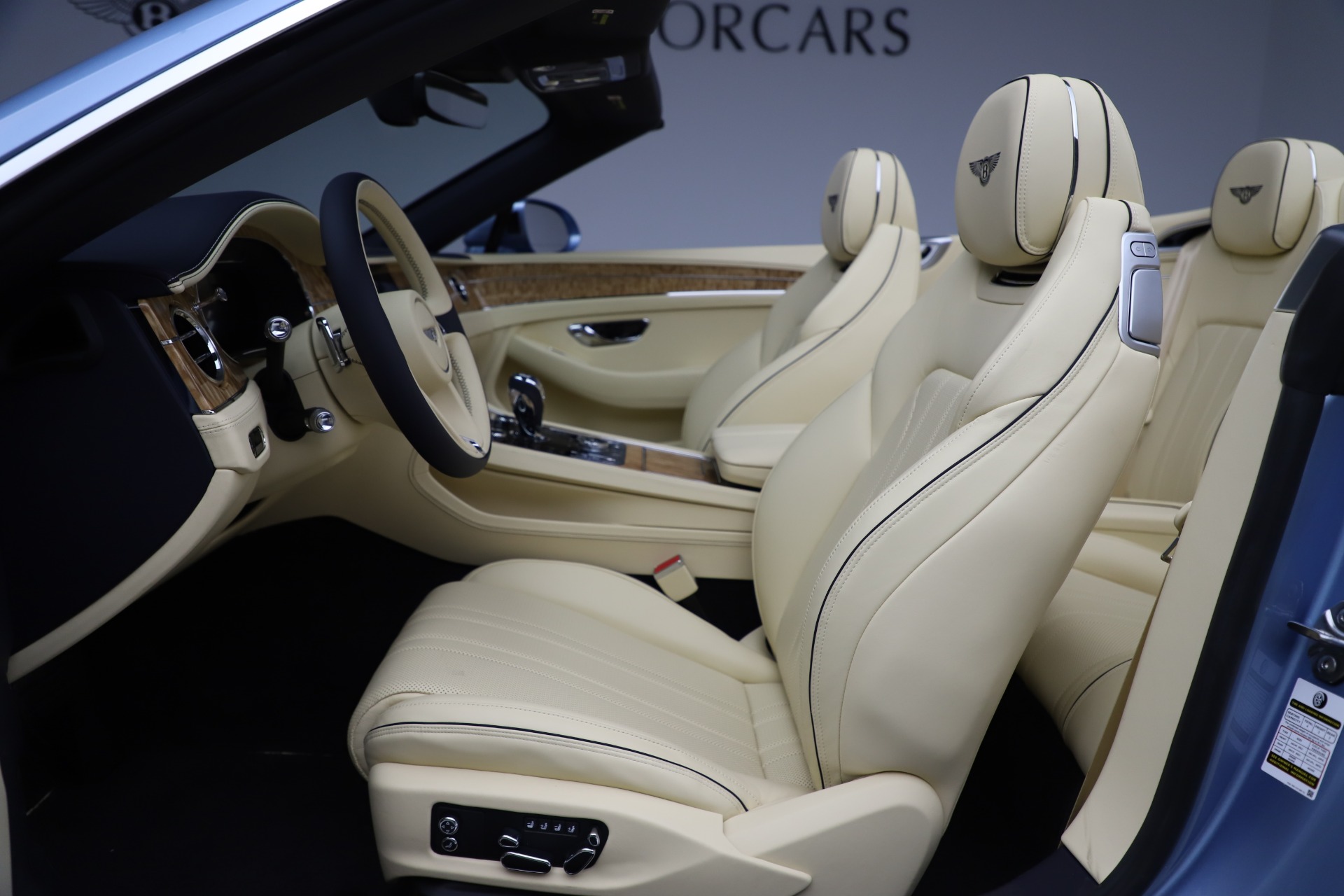 2020 Bentley Continental GTC V8, 5/20