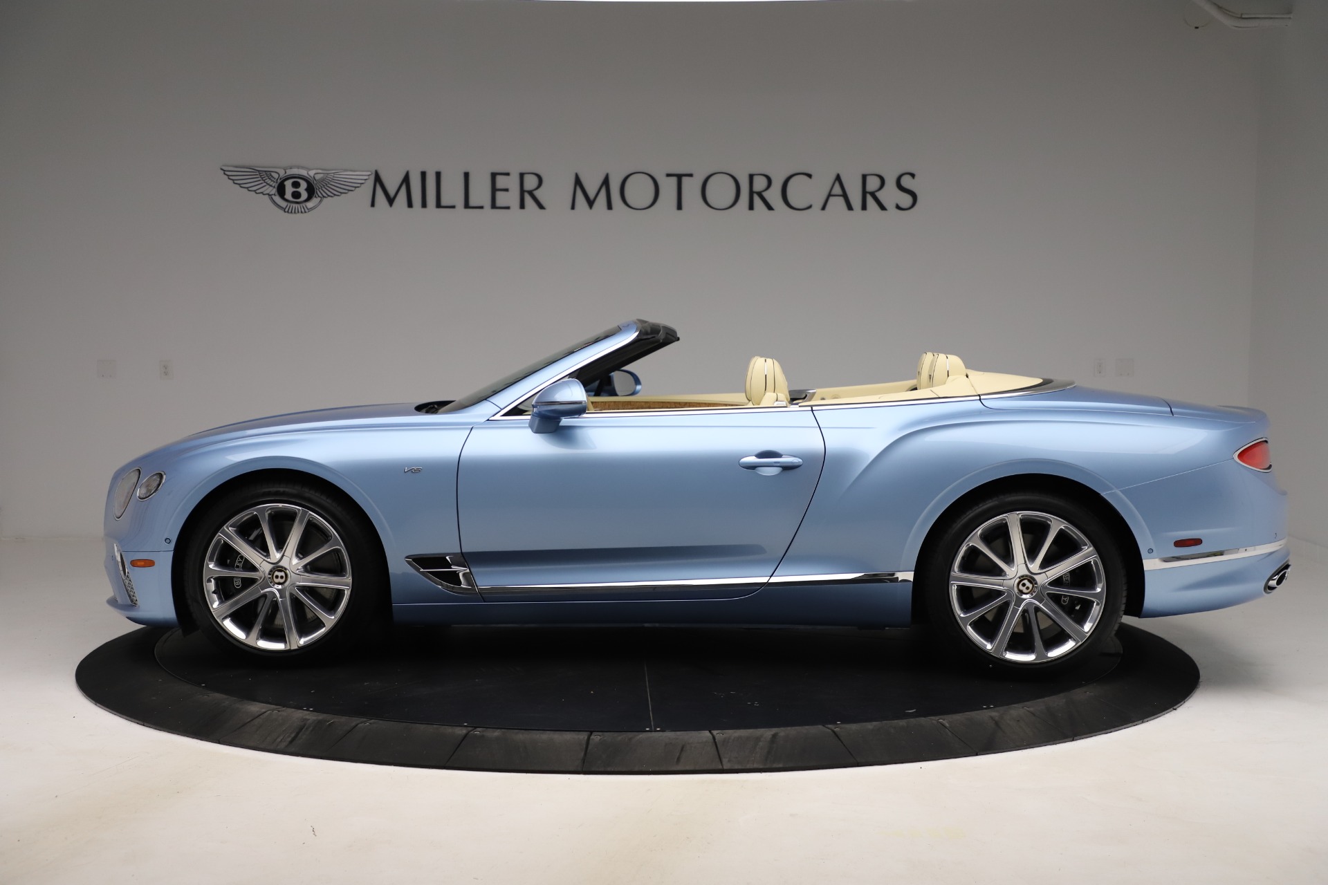 2020 Bentley Continental GTC V8, 17/20