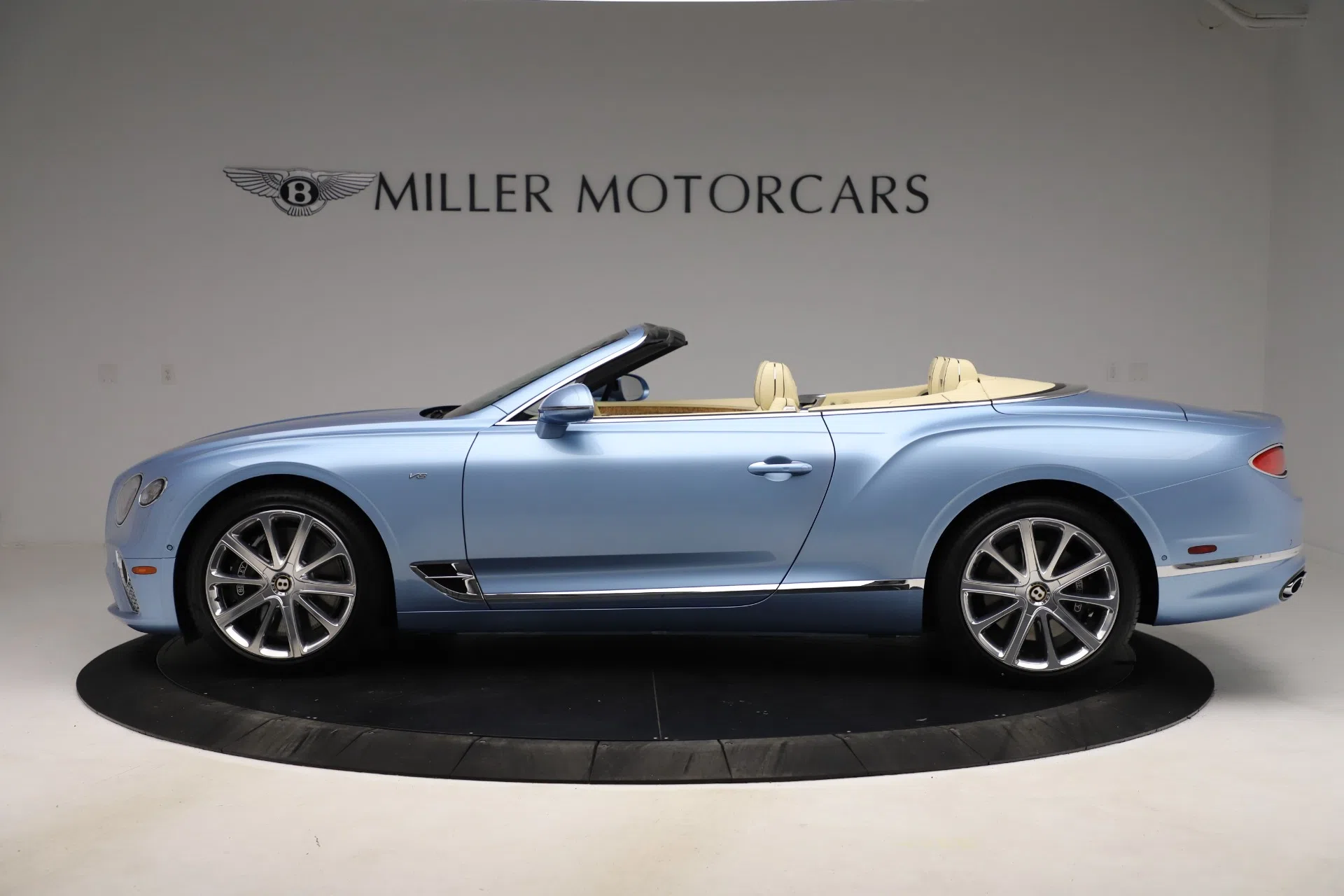 2020 Bentley Continental GTC V8, side profile, SILVERLAKE