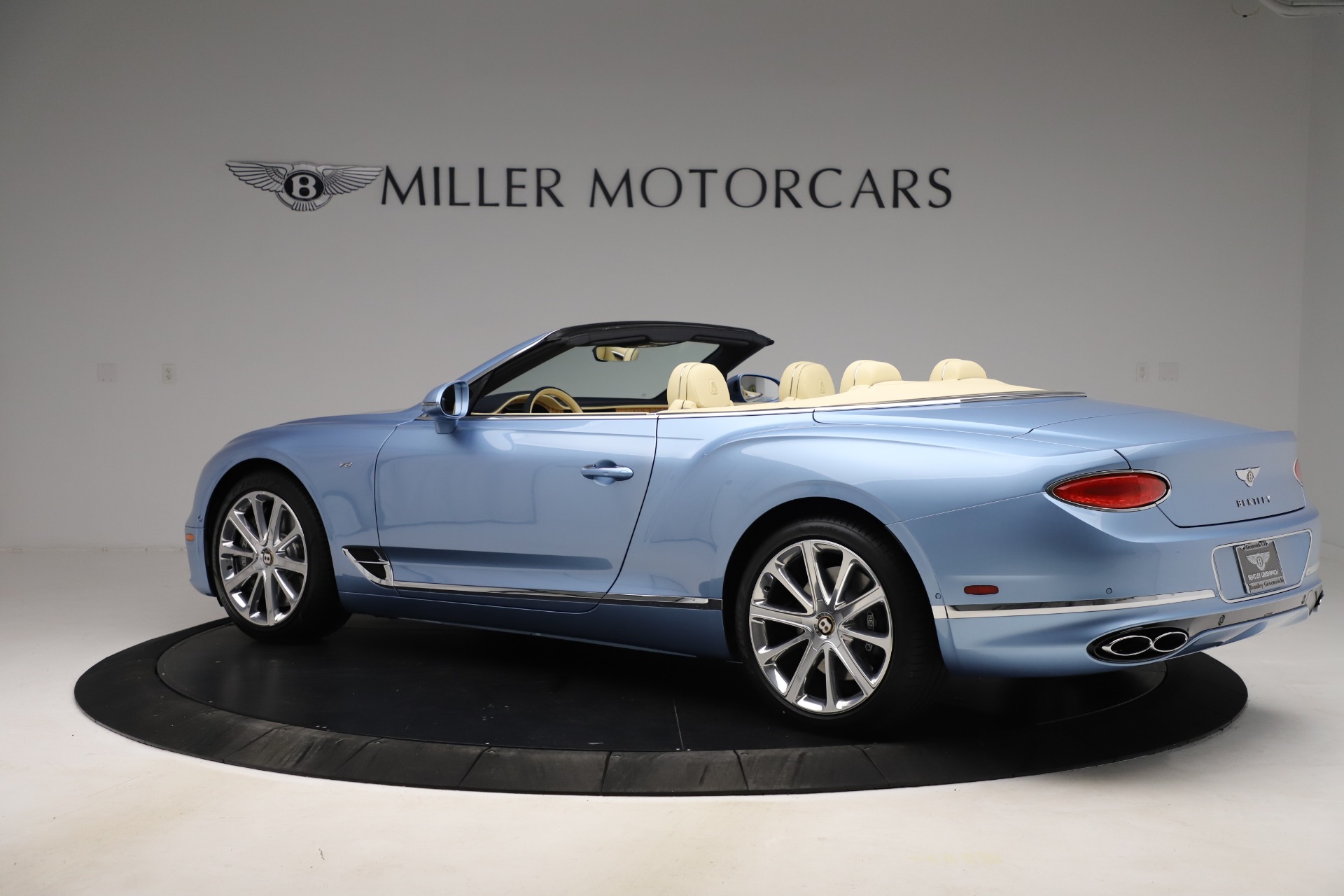 2020 Bentley Continental GTC V8, 18/20
