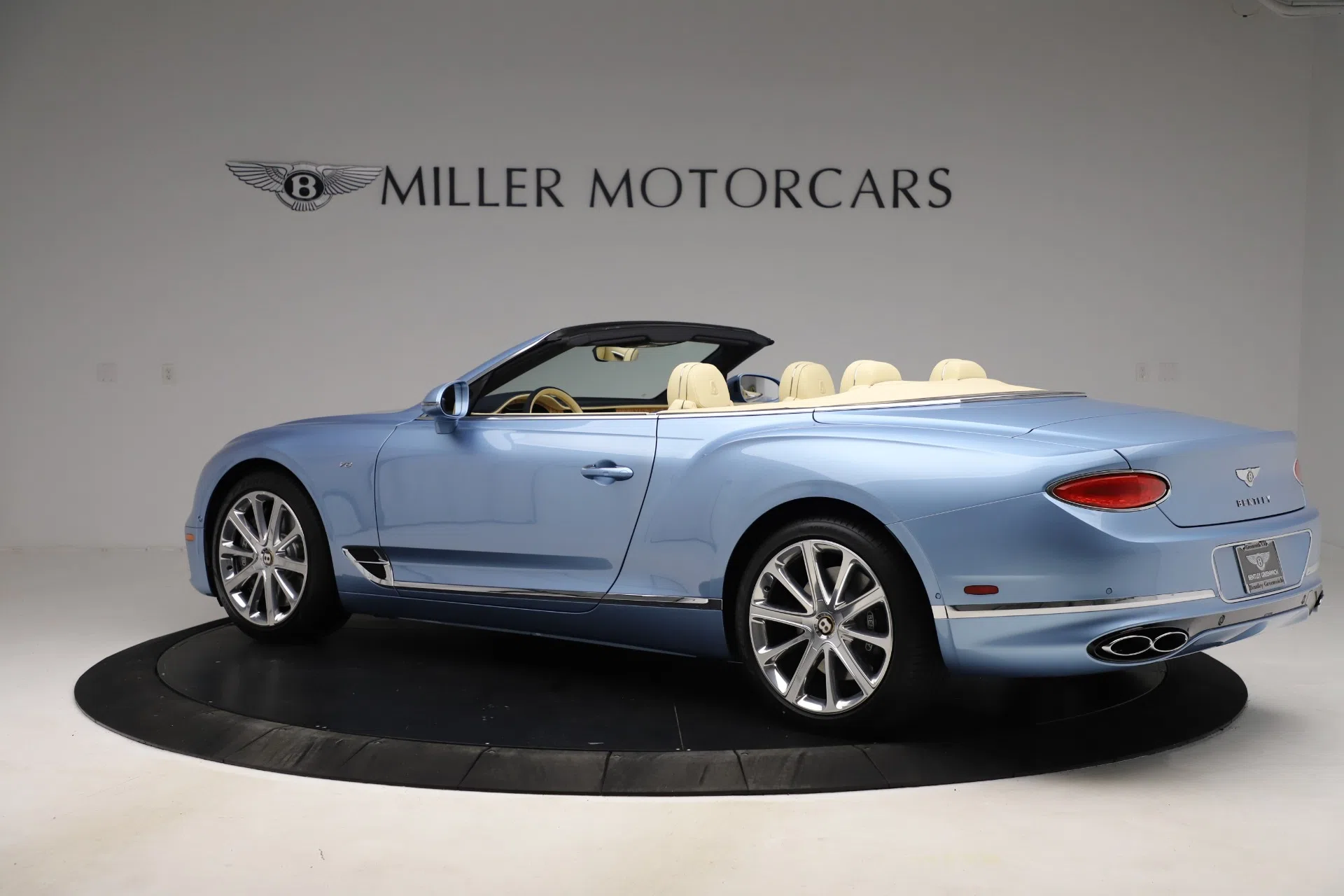 2020 Bentley Continental GTC V8, side profile, SILVERLAKE