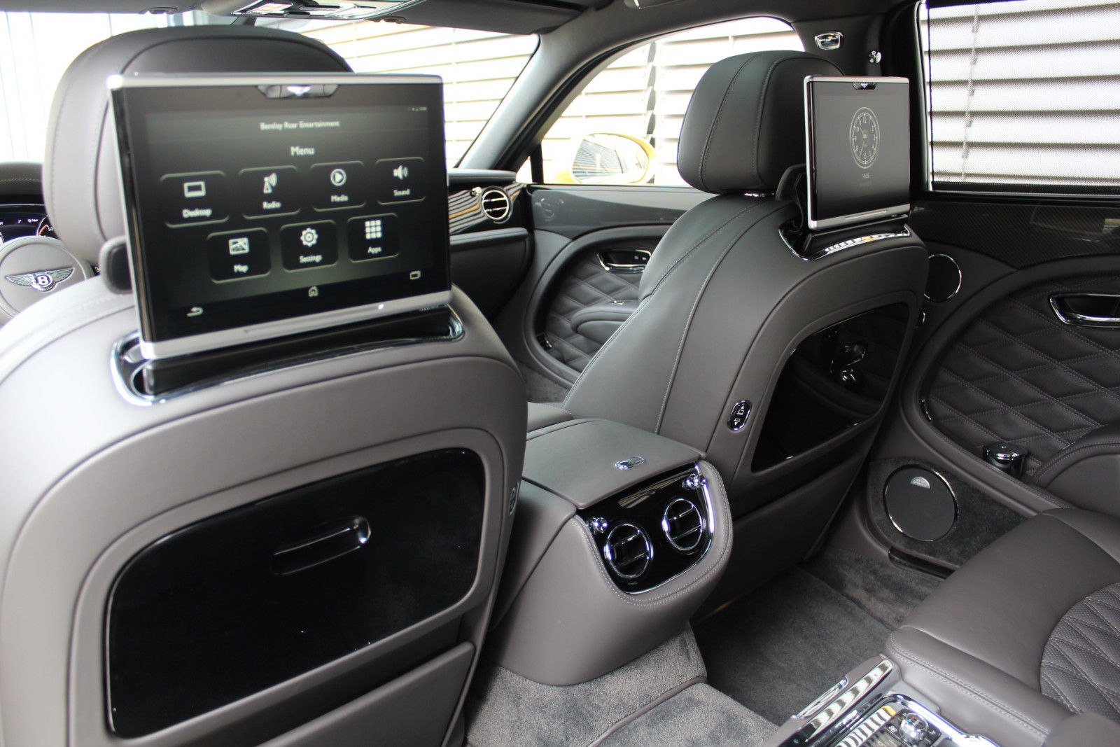 2017 Bentley Mulsanne Speed, 4/19