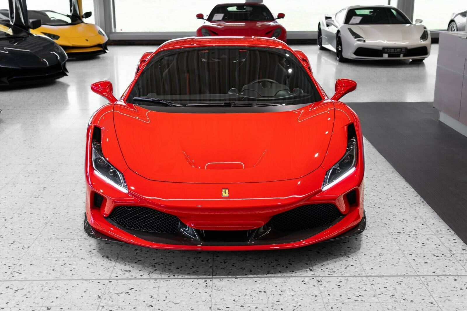 2020 Ferrari F8 Tributo Coupé, 3/12