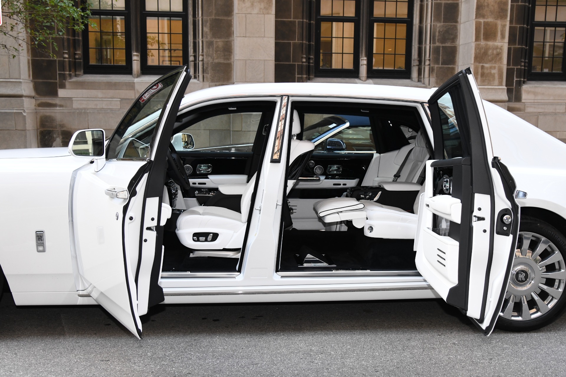 2020 New 2020 Rolls-Royce Phantom Extended Wheelbase EWB, 8/20