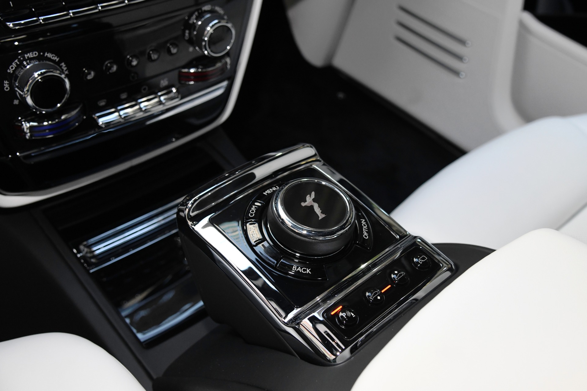 2020 New 2020 Rolls-Royce Phantom Extended Wheelbase EWB, 16/20