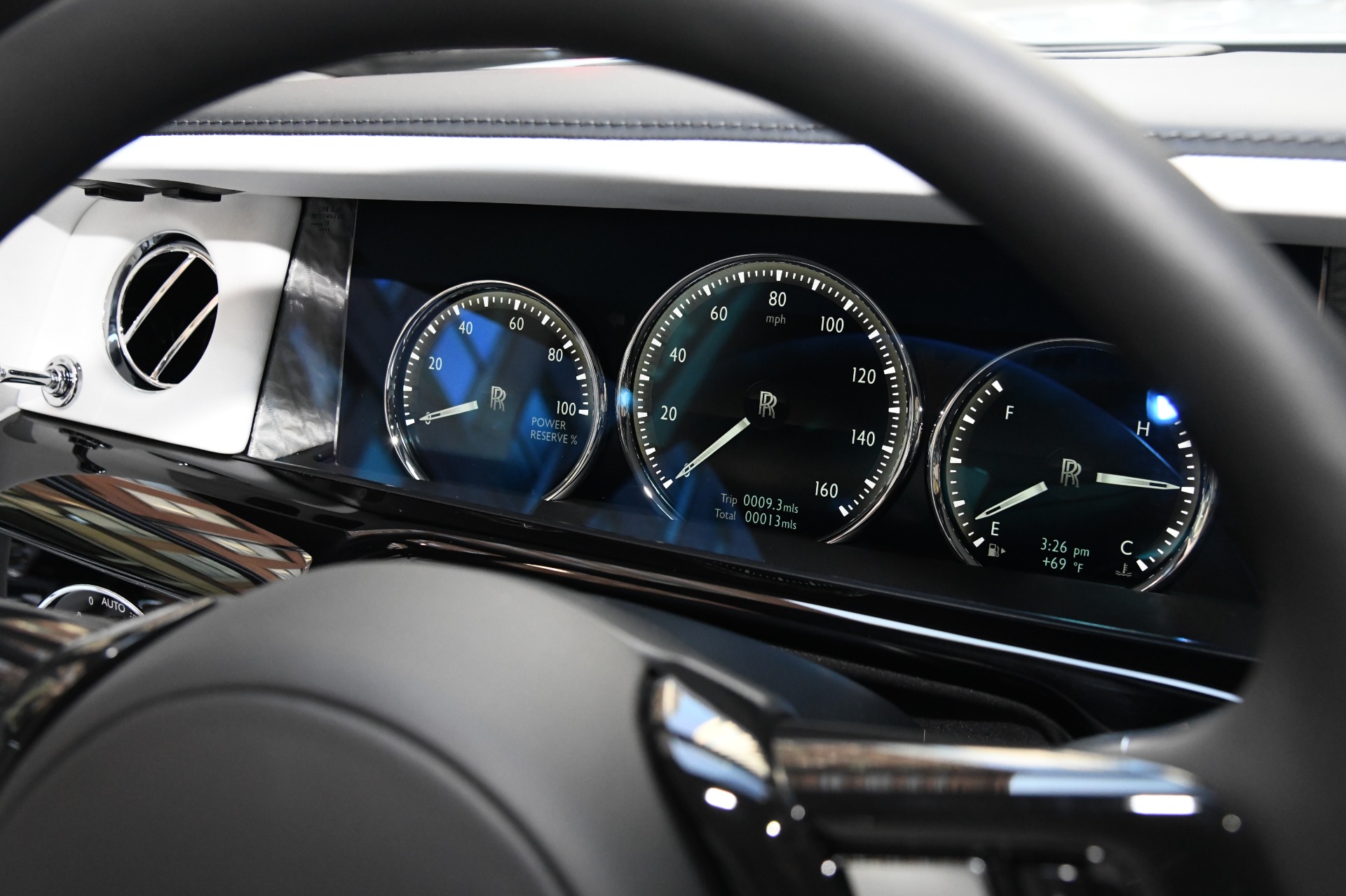 2020 New 2020 Rolls-Royce Phantom Extended Wheelbase EWB, 19/20