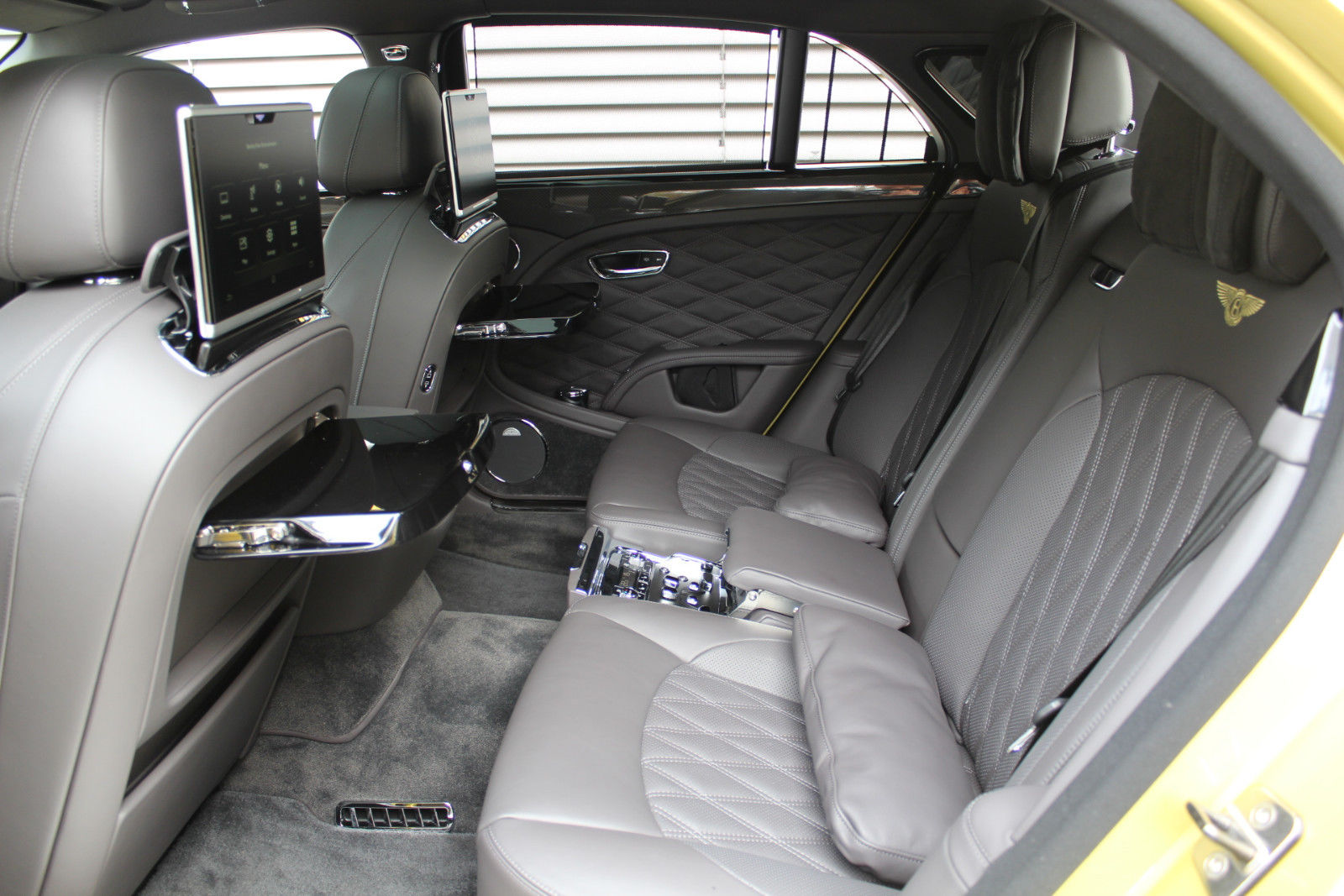 2017 Bentley Mulsanne Speed, 15/19