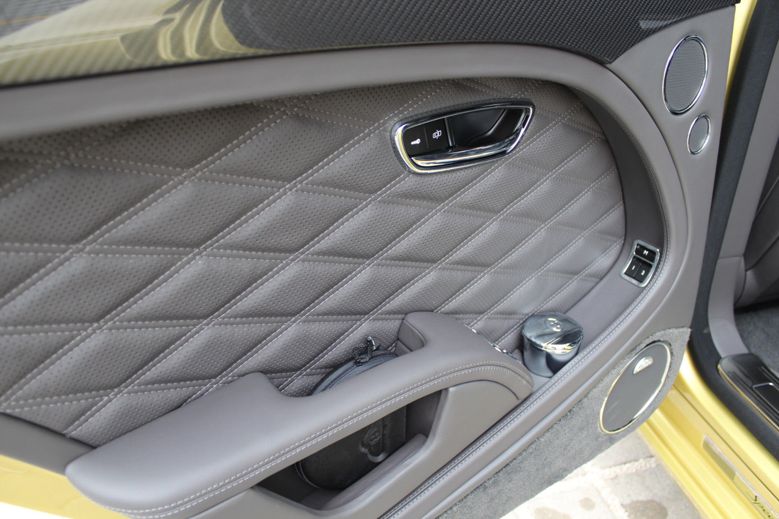 2017 Bentley Mulsanne Speed, 16/19