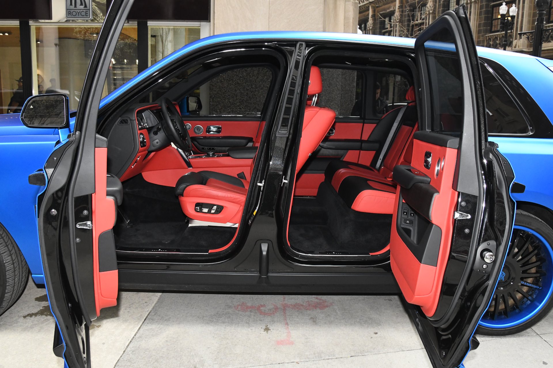 2019 Rolls-Royce Cullinan, 6/20