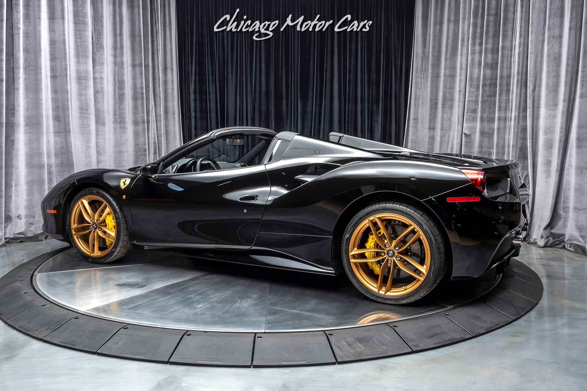 2017 Ferrari 488 Spider, 2/20