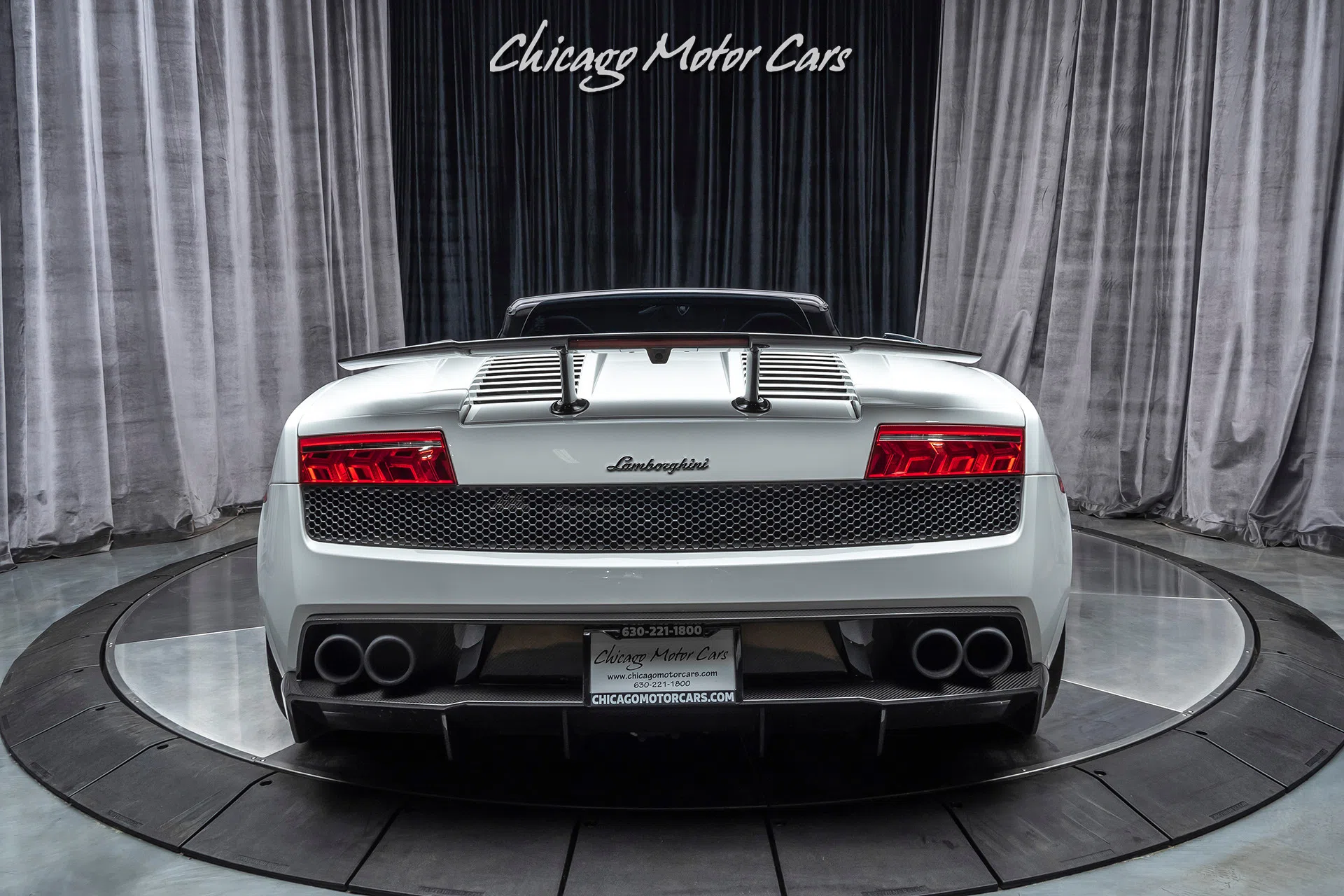 2011 Lamborghini Gallardo LP570-4 Performante Spyder for sale, exterior, Bianco Monocerous Solid Color (White)