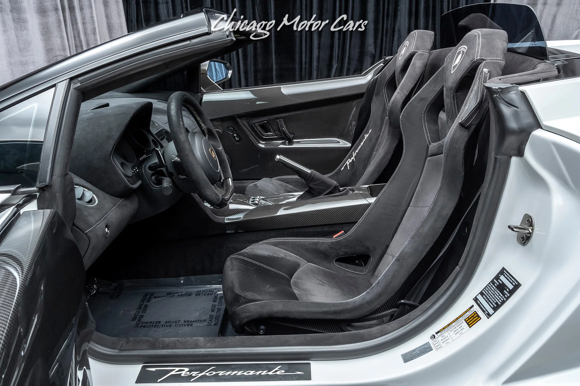2011 Lamborghini Gallardo LP570-4 Performante Spyder interior, Nero Perseus Black