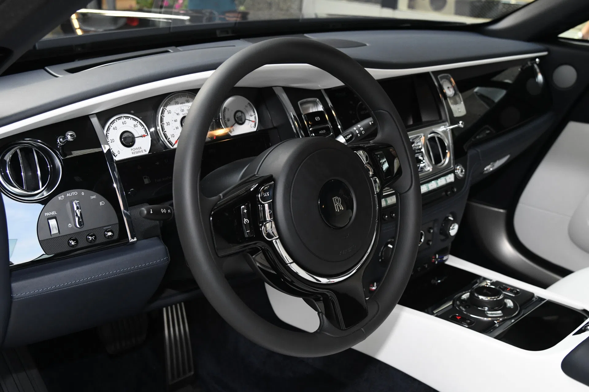 2020 Rolls-Royce Wraith interior, dashboard, ARCTIC WHITE, Leather