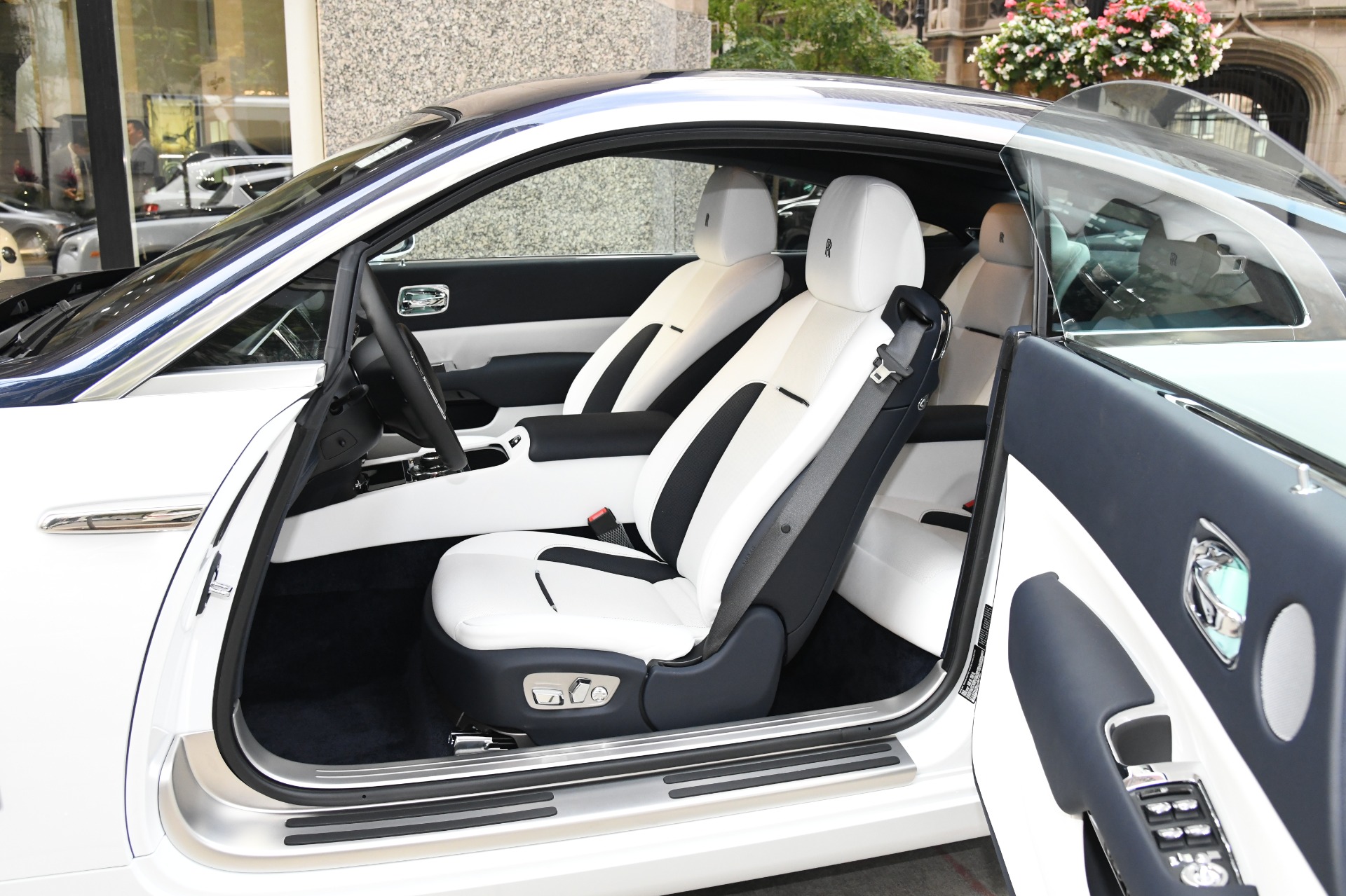 2020 ROLLS-ROYCE WRAITH, 25/33