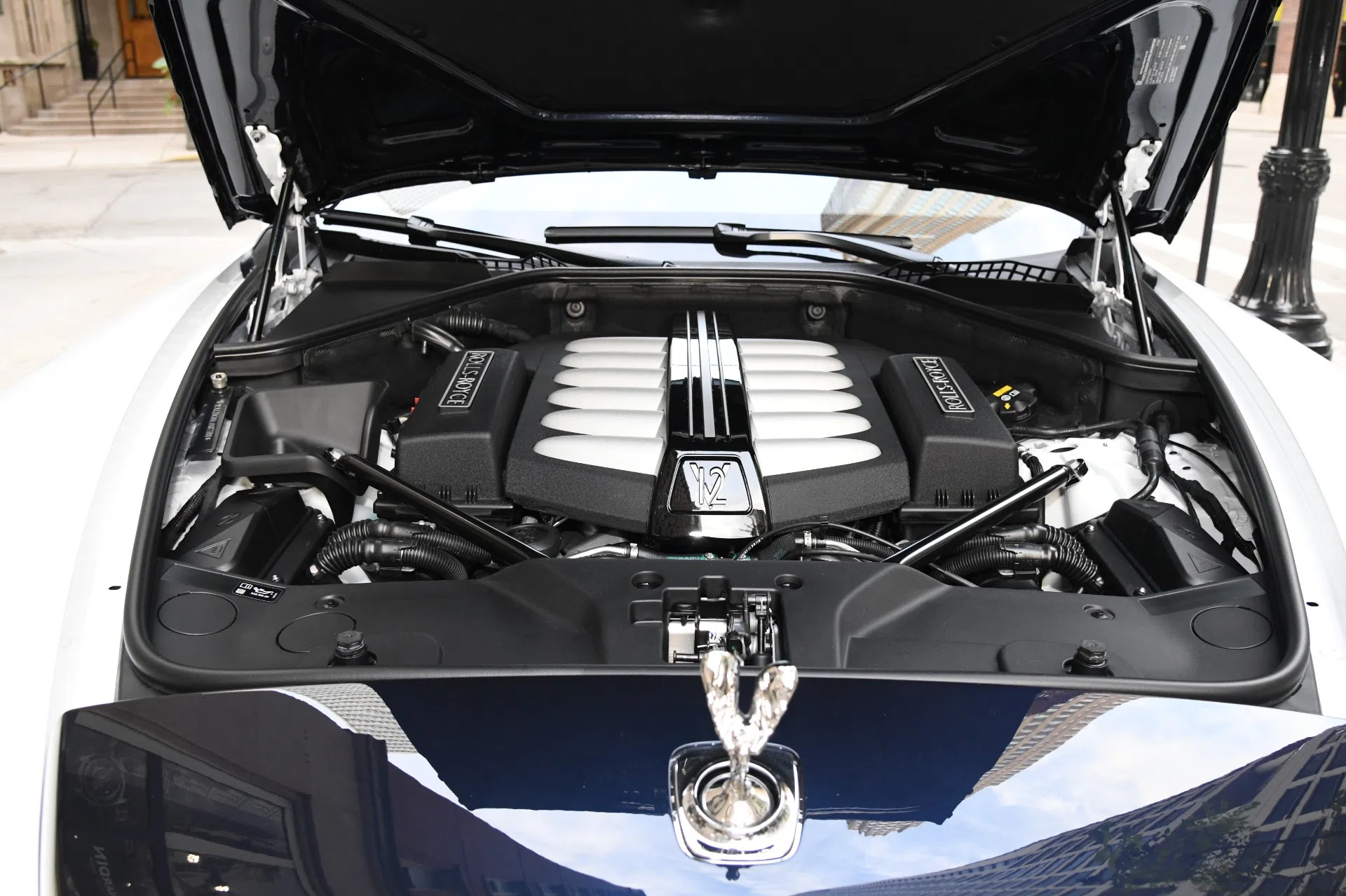 2020 Rolls-Royce Wraith engine