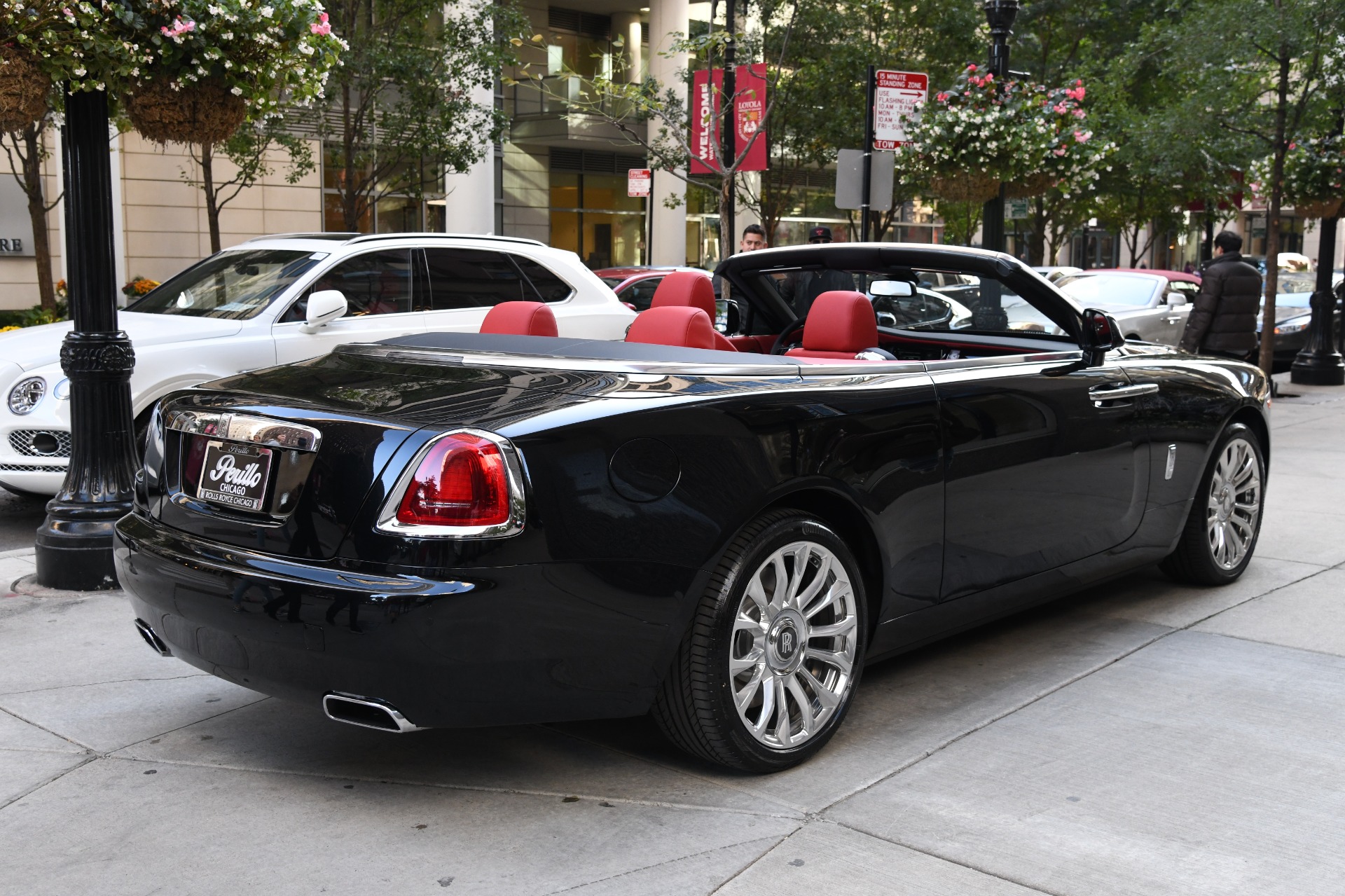 2020 Rolls-Royce Dawn, 6/20
