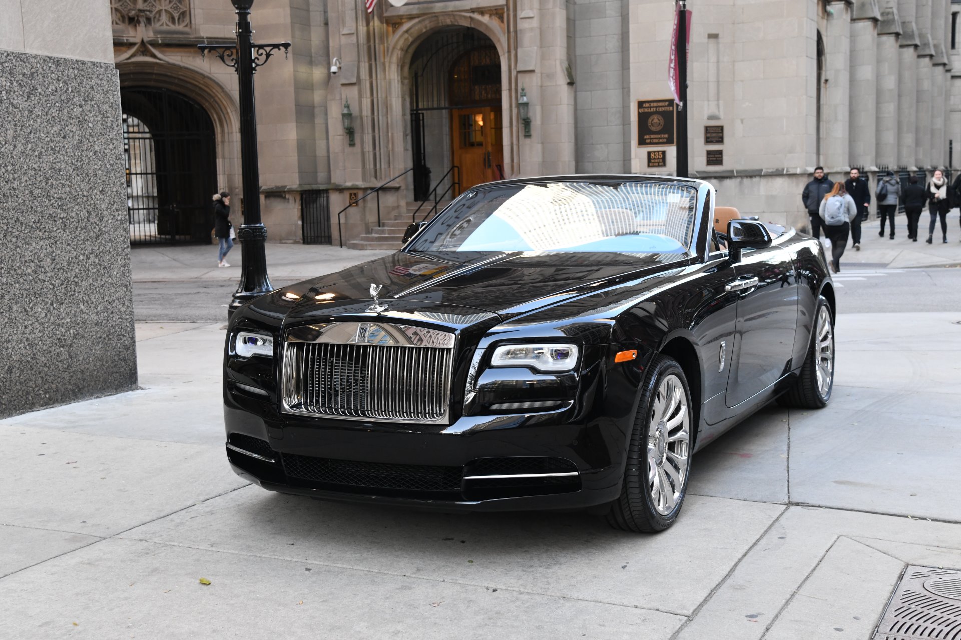 2020 Rolls-Royce Dawn, 4/20