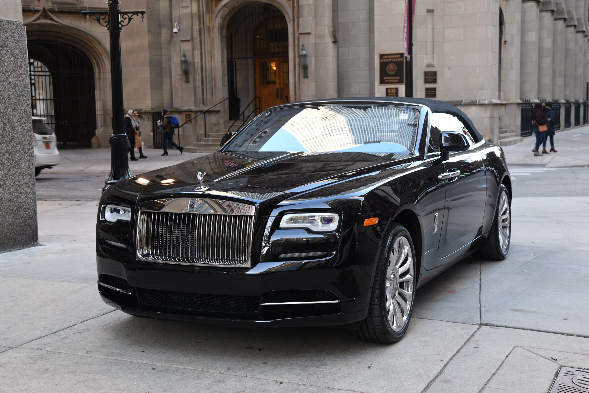 2020 Rolls-Royce Dawn, 16/20