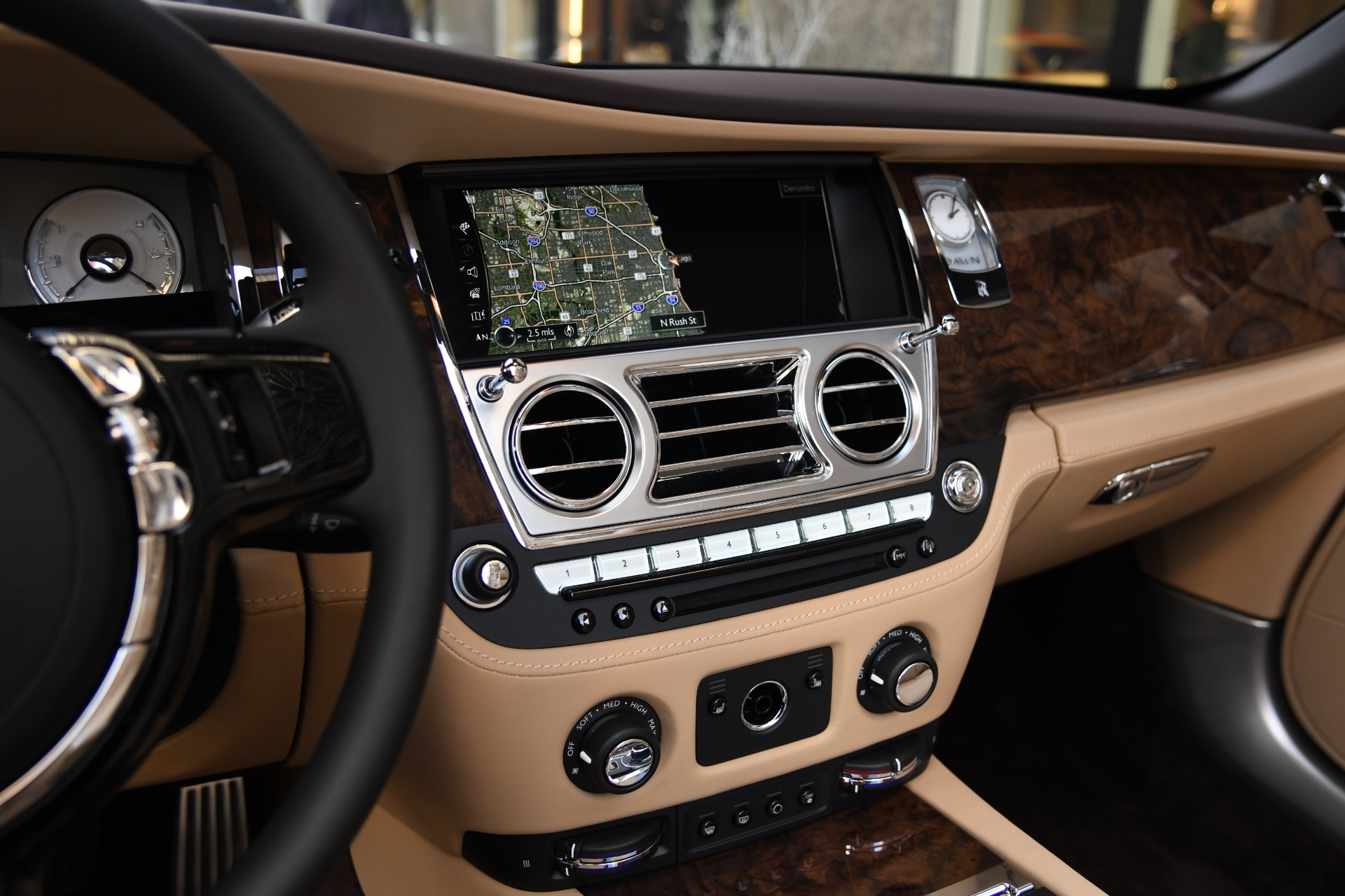 2020 Rolls-Royce Dawn, 26/34