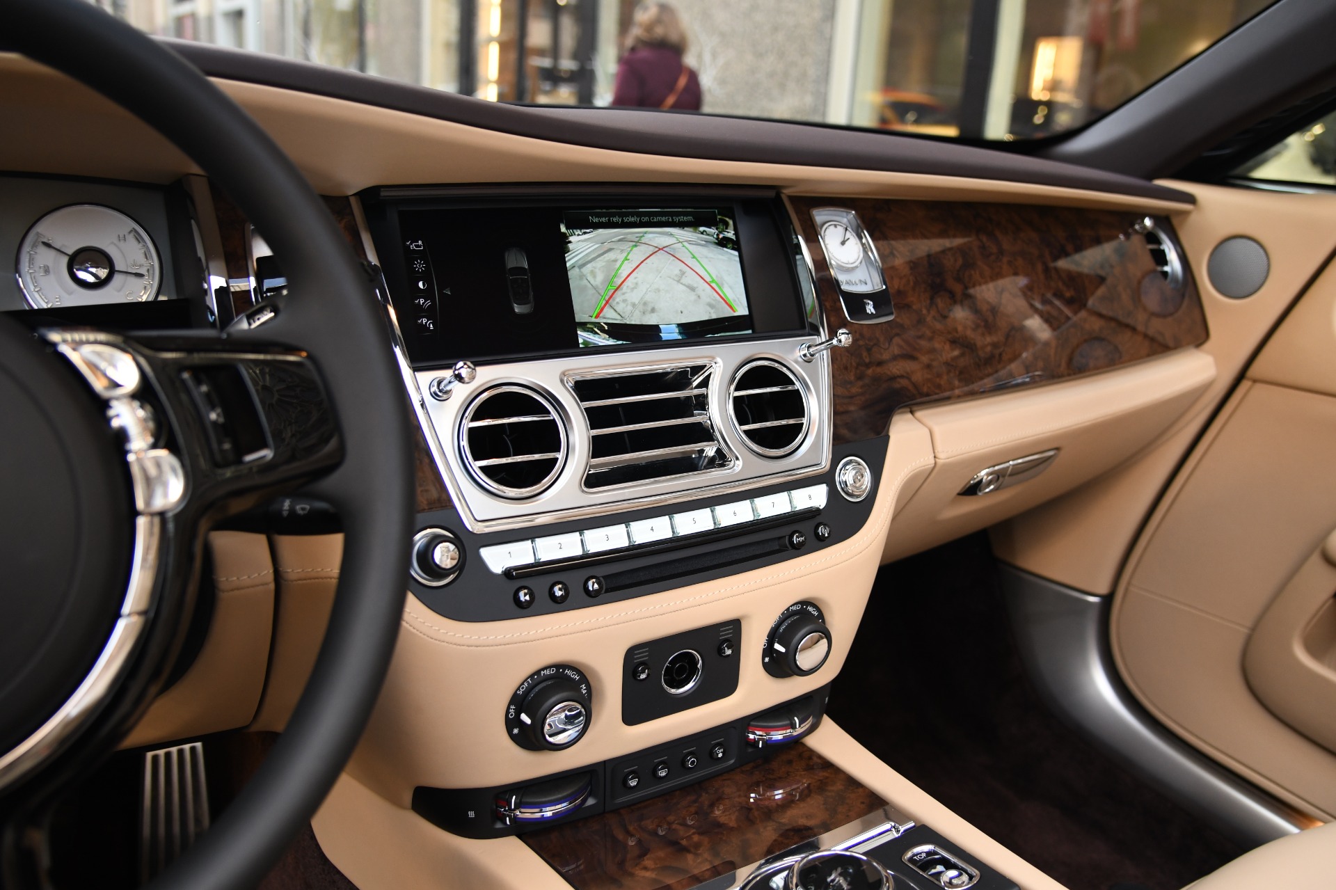 2020 Rolls-Royce Dawn, 27/34