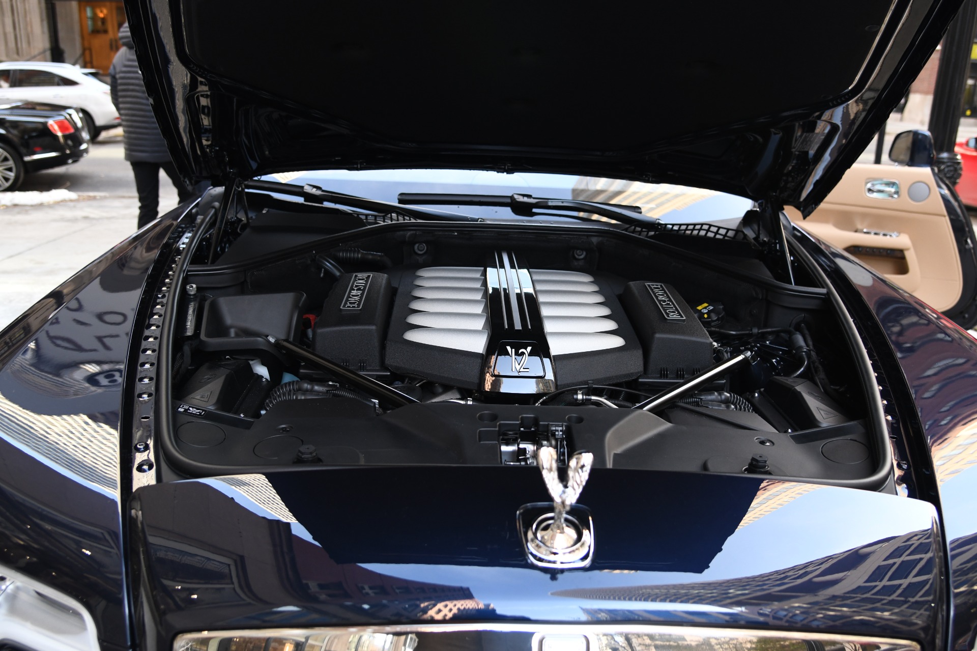 2020 Rolls-Royce Dawn, 32/34