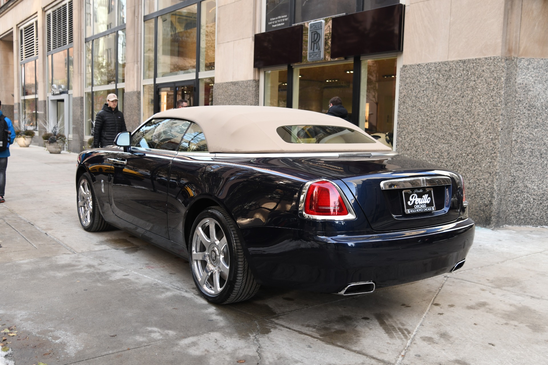 2020 Rolls-Royce Dawn, 33/34