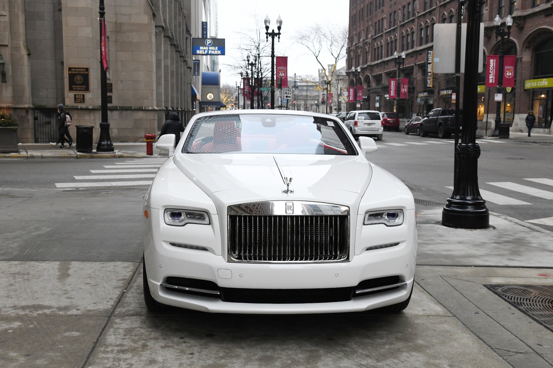 2020 Rolls-Royce Dawn, 2/18