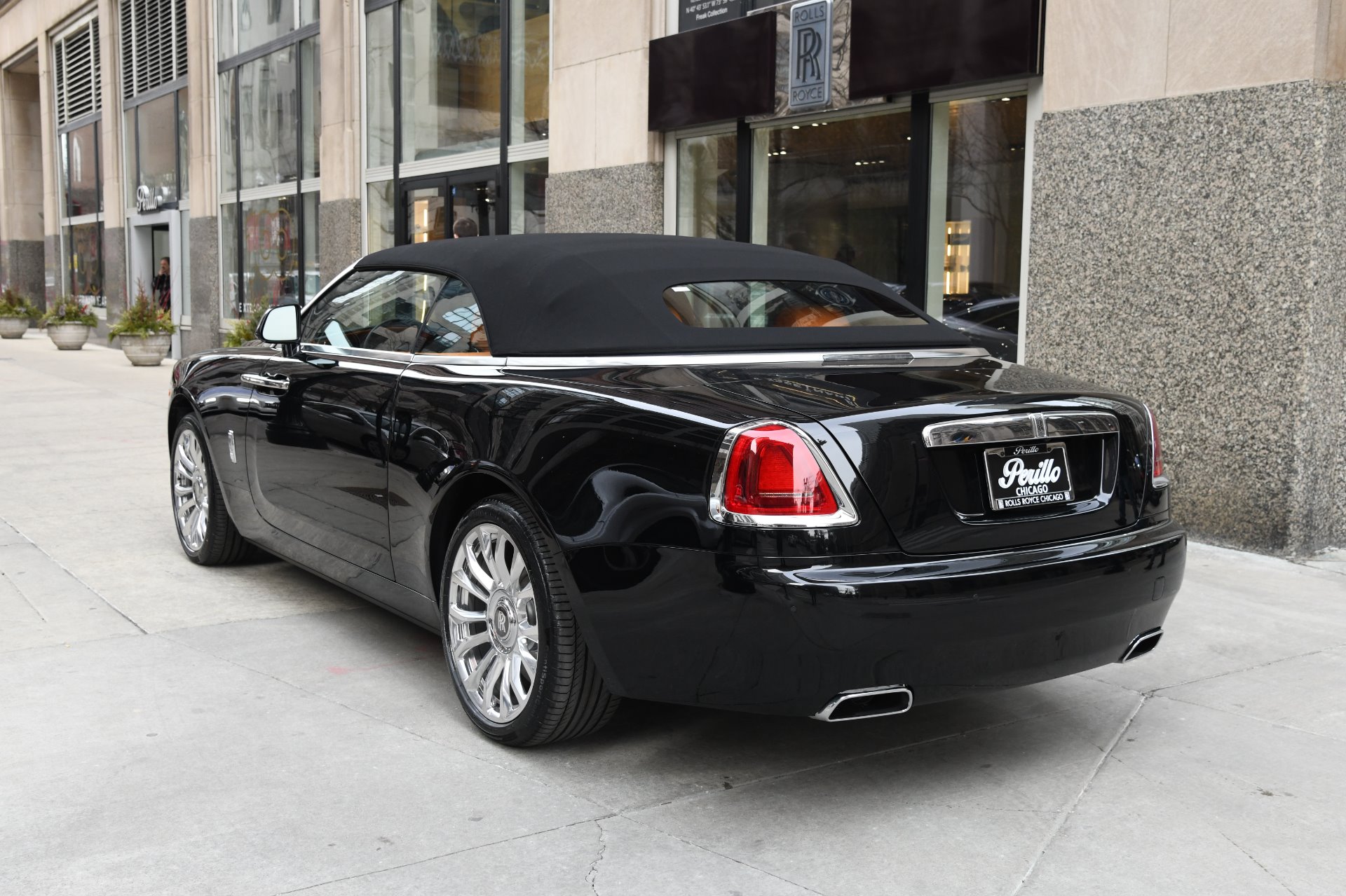 2020 Rolls-Royce Dawn, 18/19