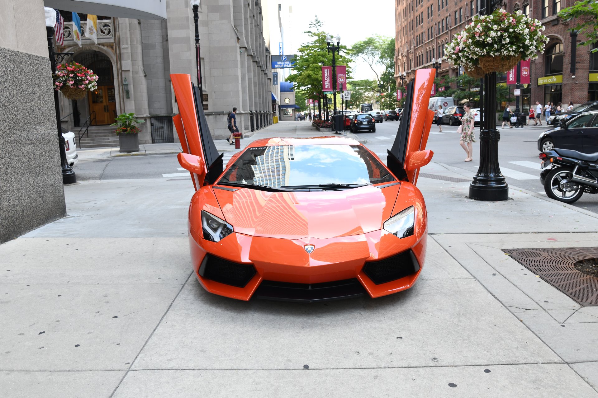 2012 Lamborghini Aventador LP700-4, 2/20