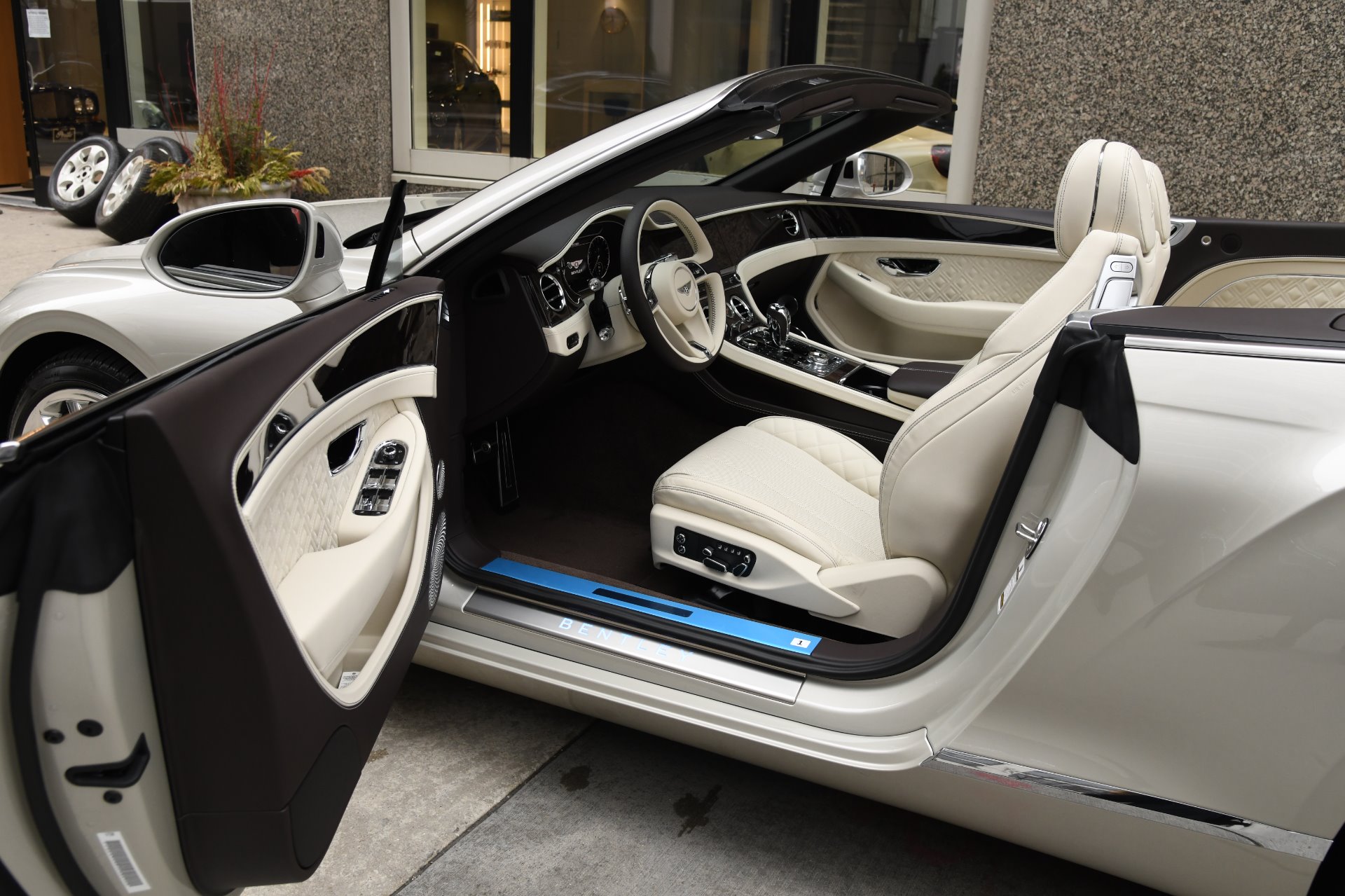 2020 New 2020 Bentley Continental GTC, 3/20