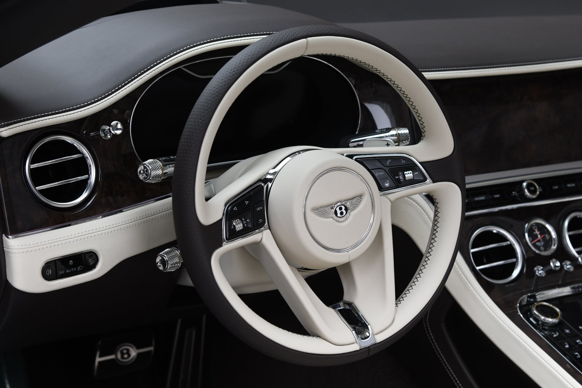 2020 New 2020 Bentley Continental GTC, 12/20