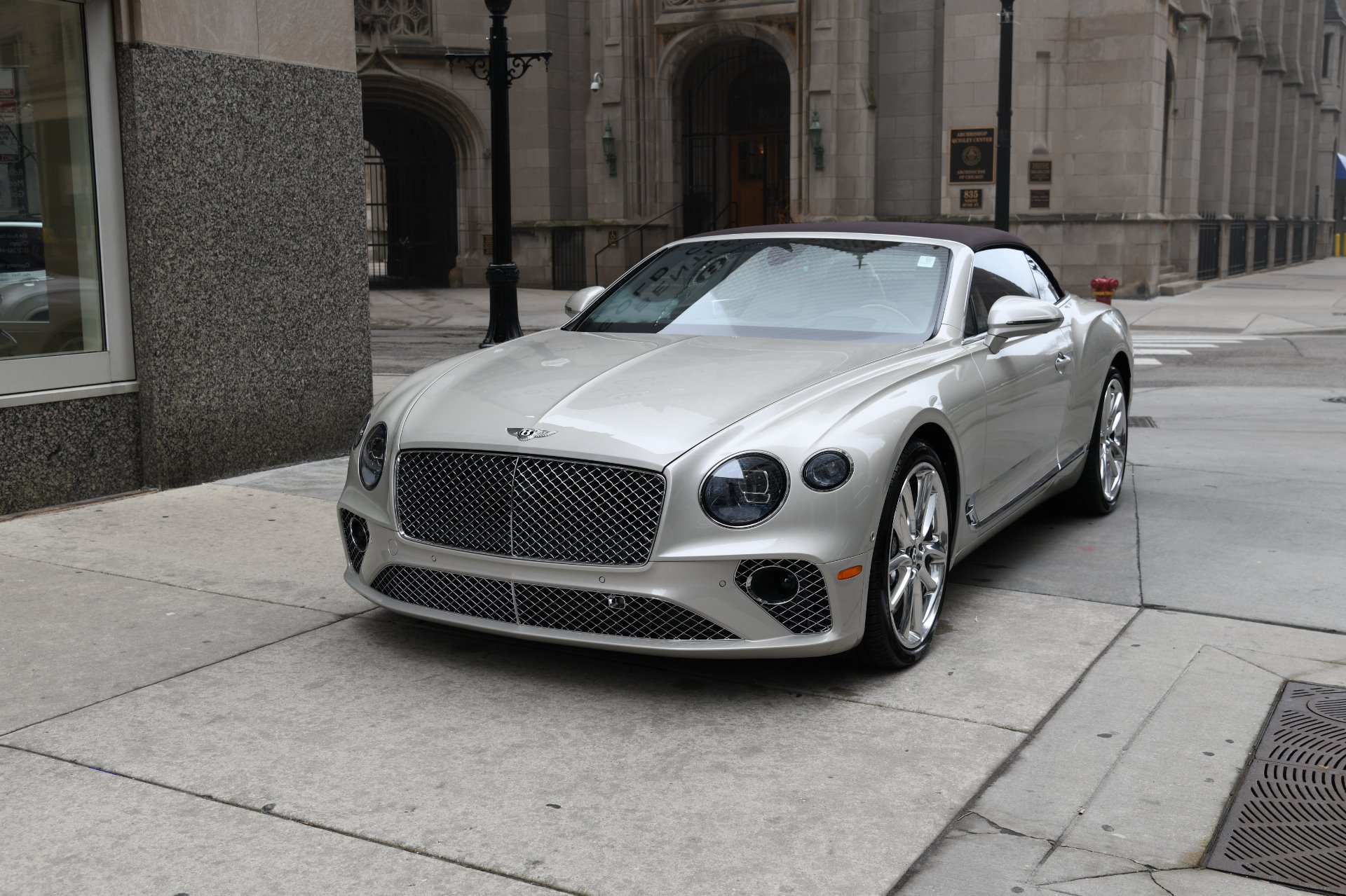 2020 New 2020 Bentley Continental GTC, 15/20