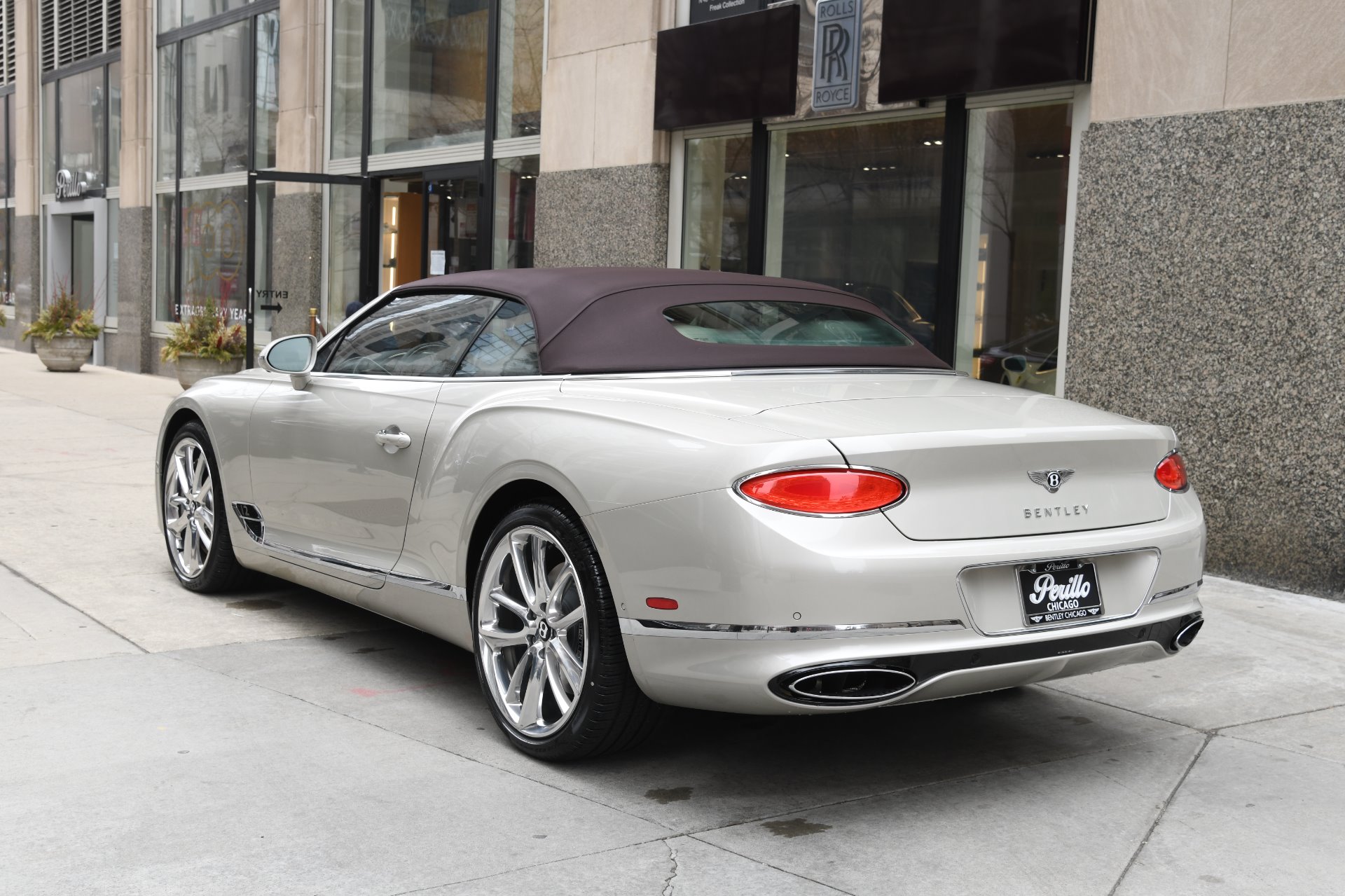 2020 New 2020 Bentley Continental GTC, 19/20