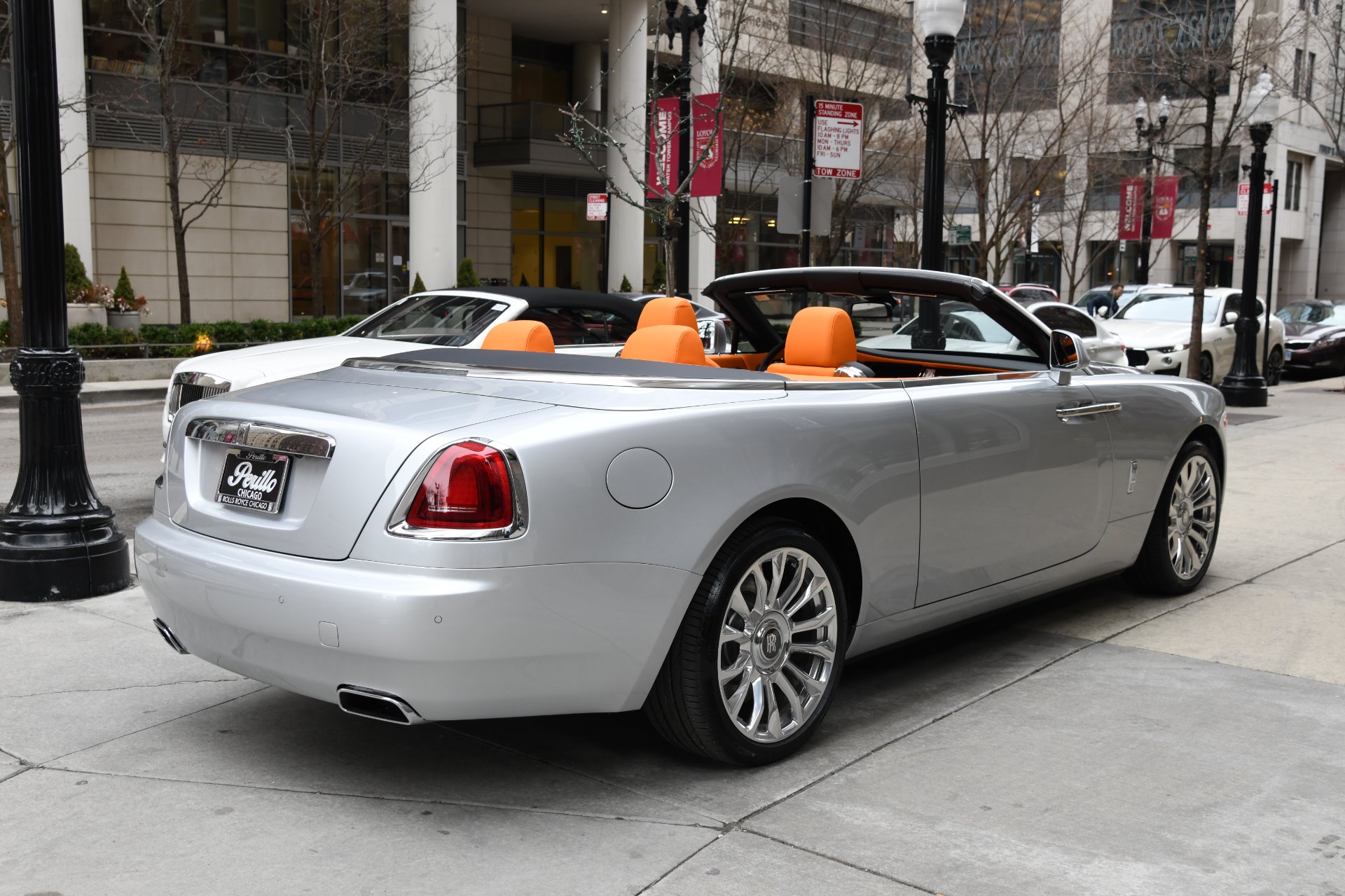 2020 Rolls-Royce Dawn, 6/20