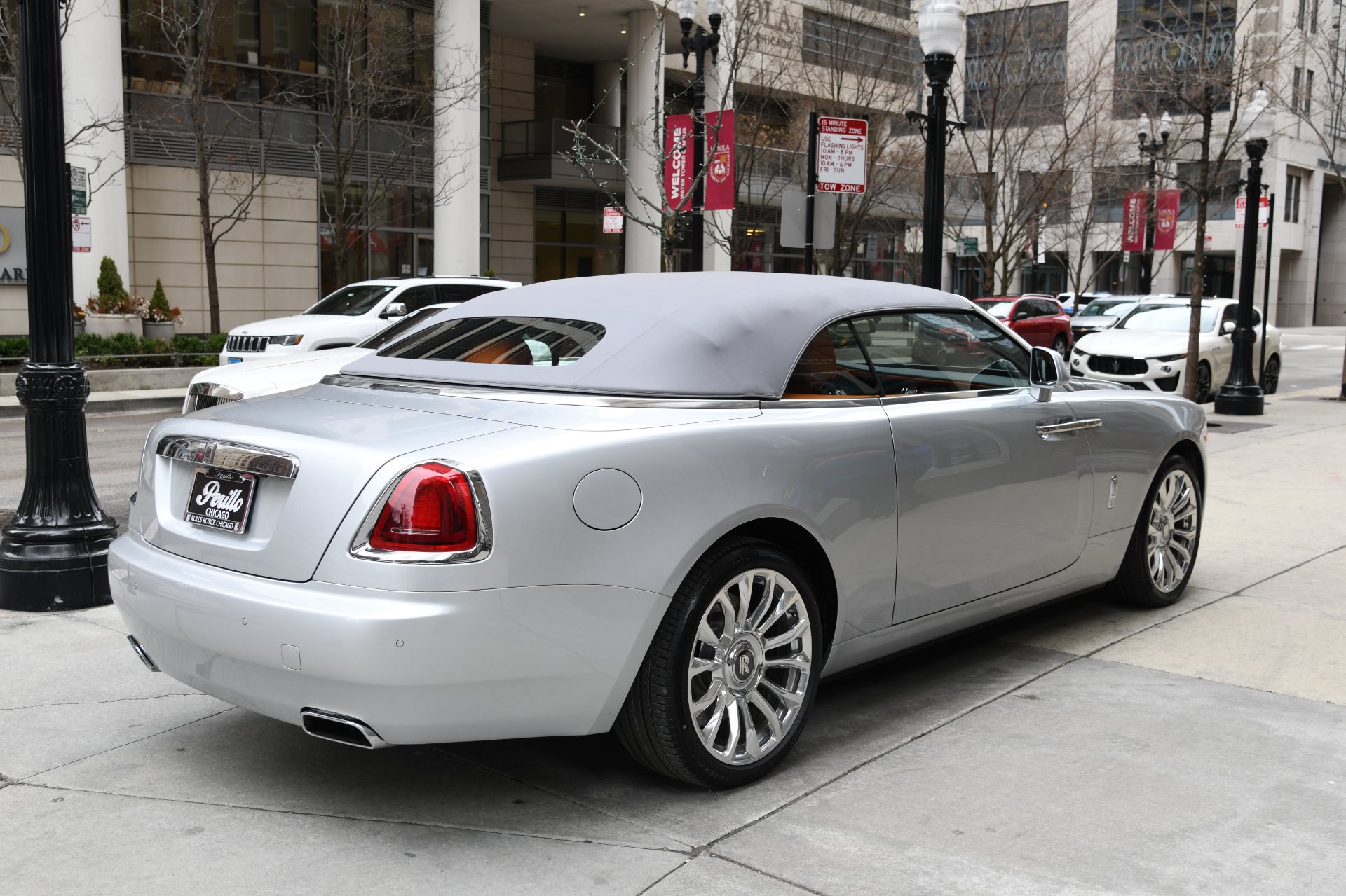 2020 Rolls-Royce Dawn, 19/20