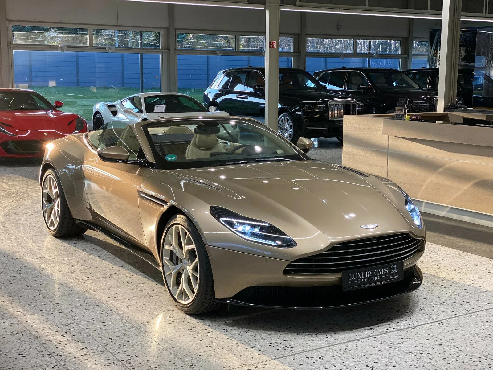 2018 Aston Martin DB11 4.0 V8 Volante