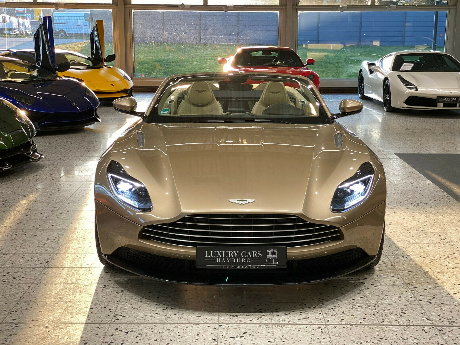 2018 Aston Martin DB11 4.0 V8 Volante, 4/20