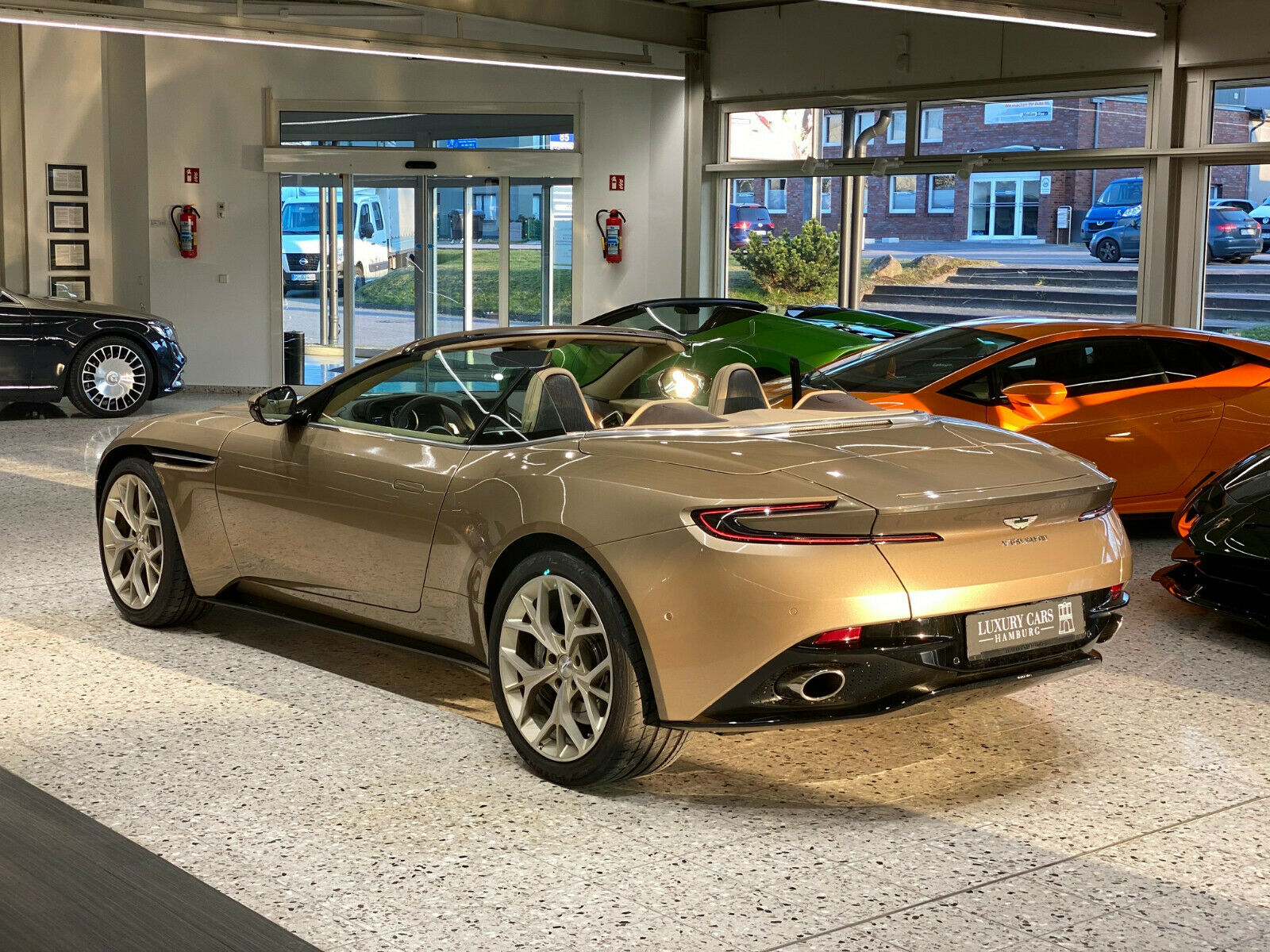2018 Aston Martin DB11 4.0 V8 Volante, 7/20