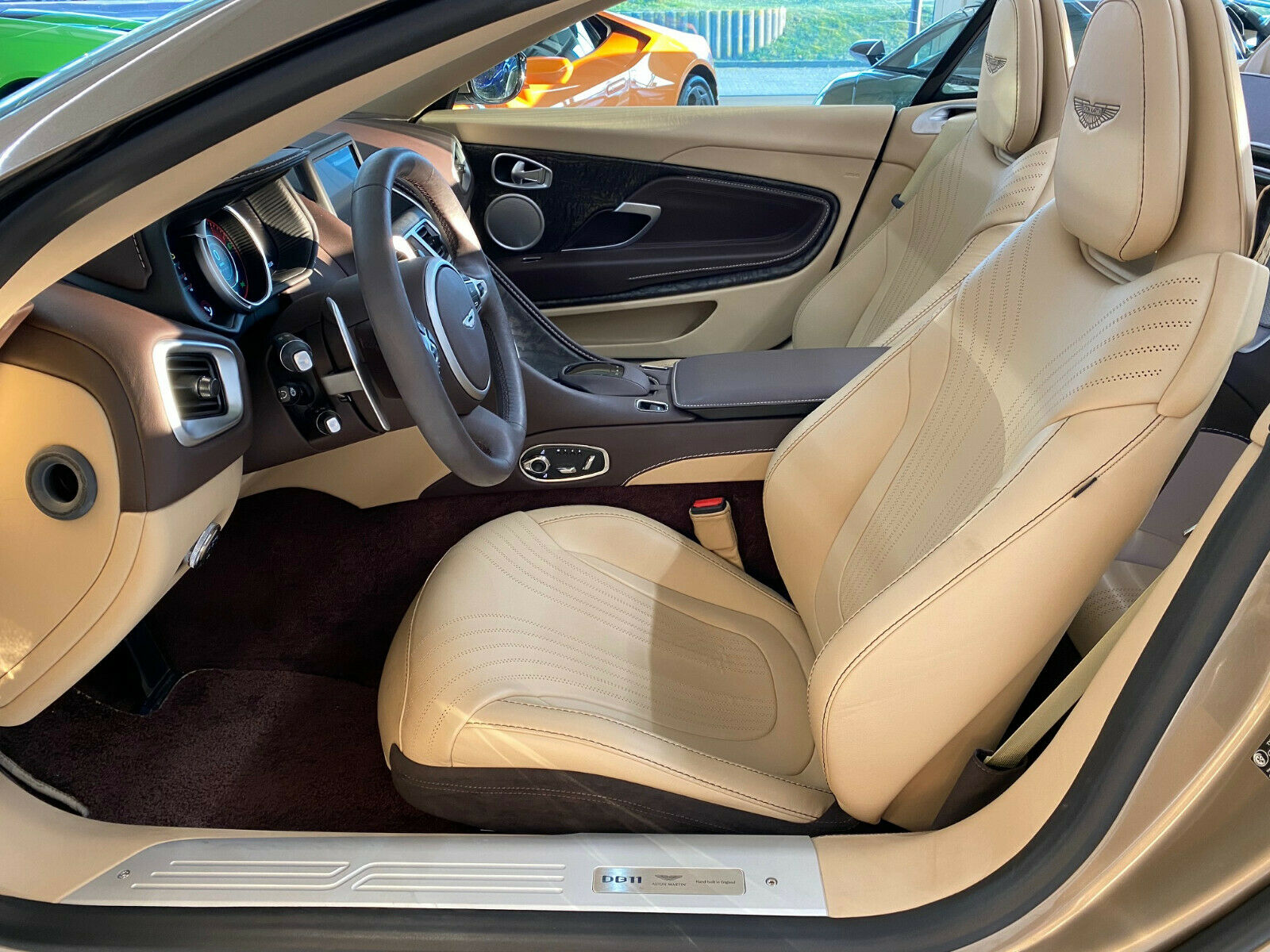 2018 Aston Martin DB11 4.0 V8 Volante, 13/20
