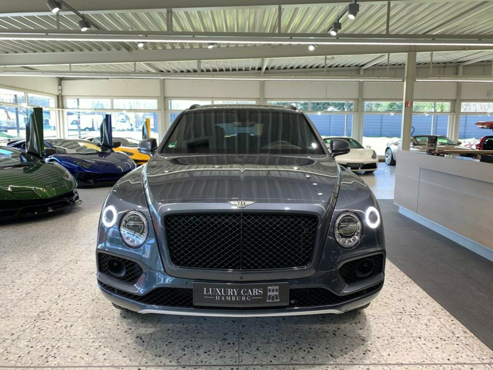 2018 Bentley Bentayga V8 MULLINER, 3/18